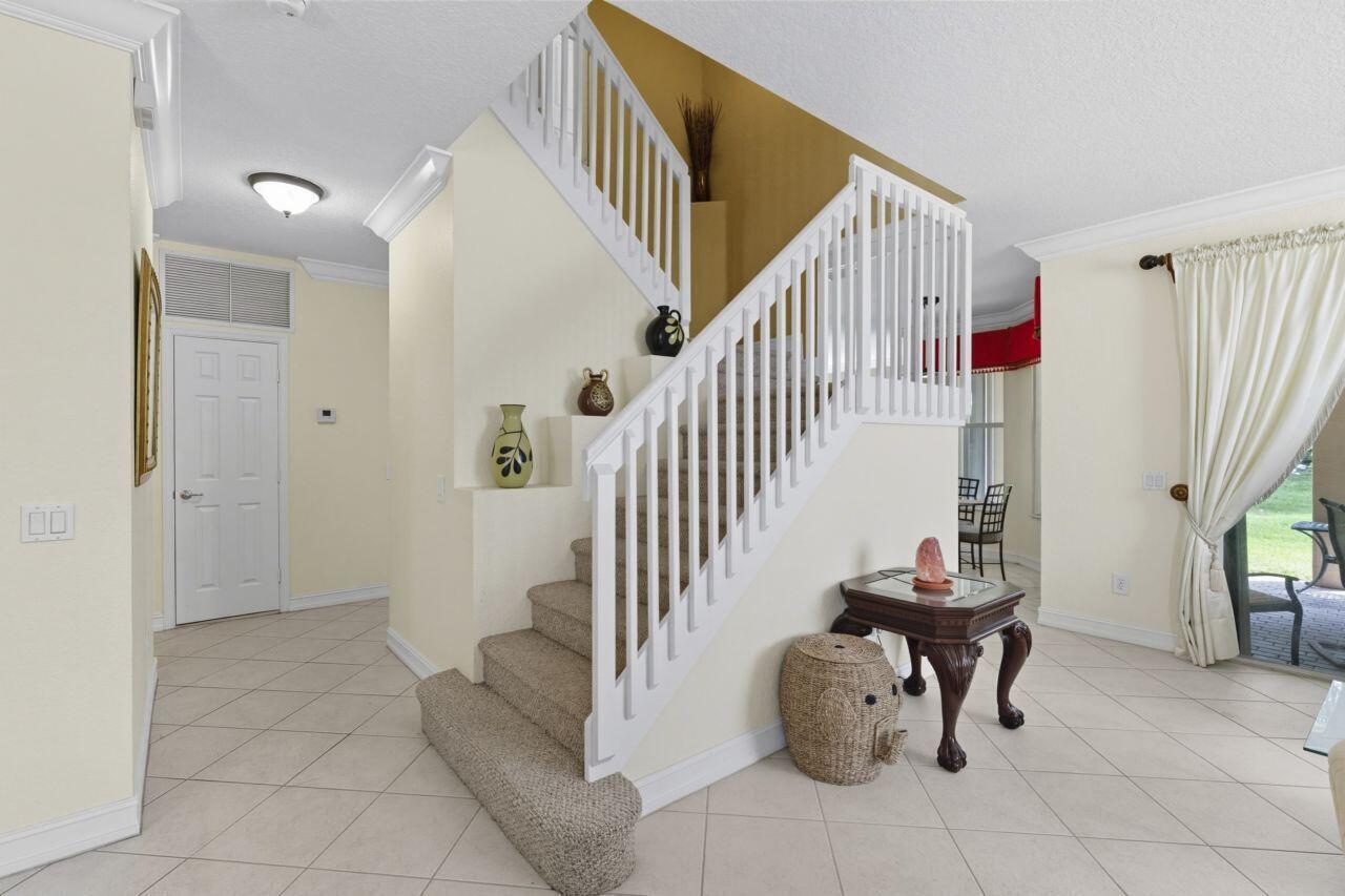 8492 Breezy Oak Way Property Photo 21