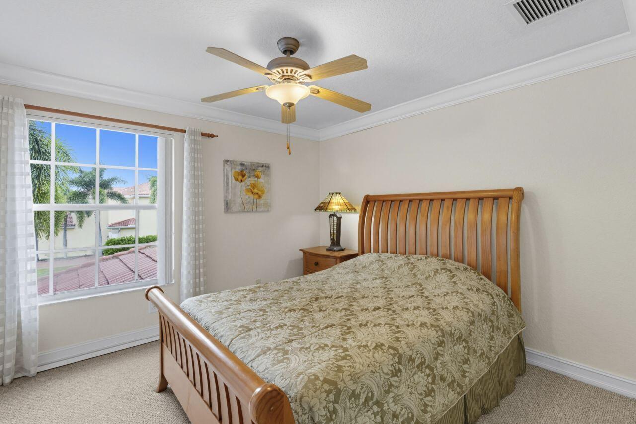 8492 Breezy Oak Way Property Photo 37