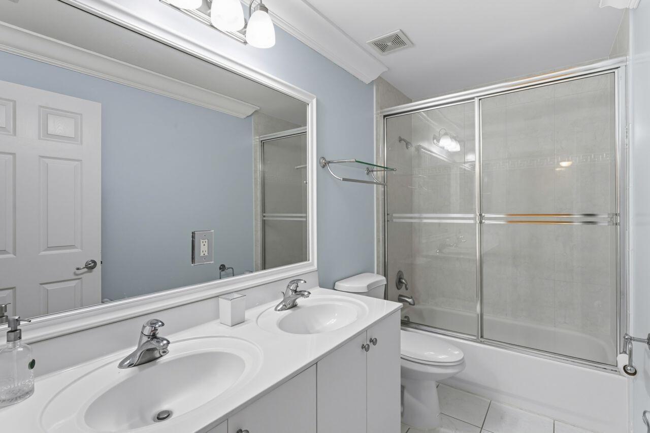 8492 Breezy Oak Way Property Photo 45