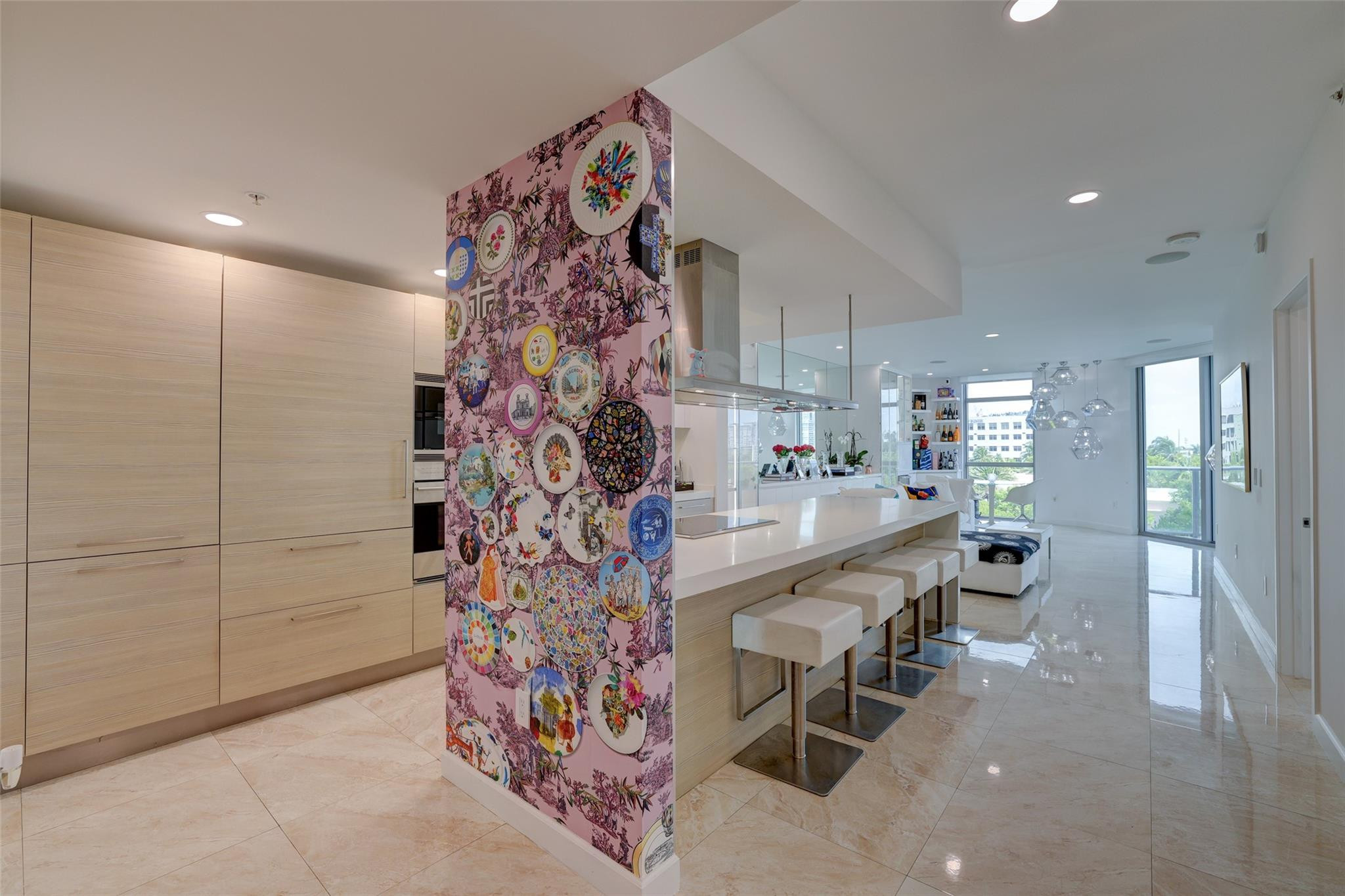 17301 Biscayne Boulevard 406 Property Photo 2