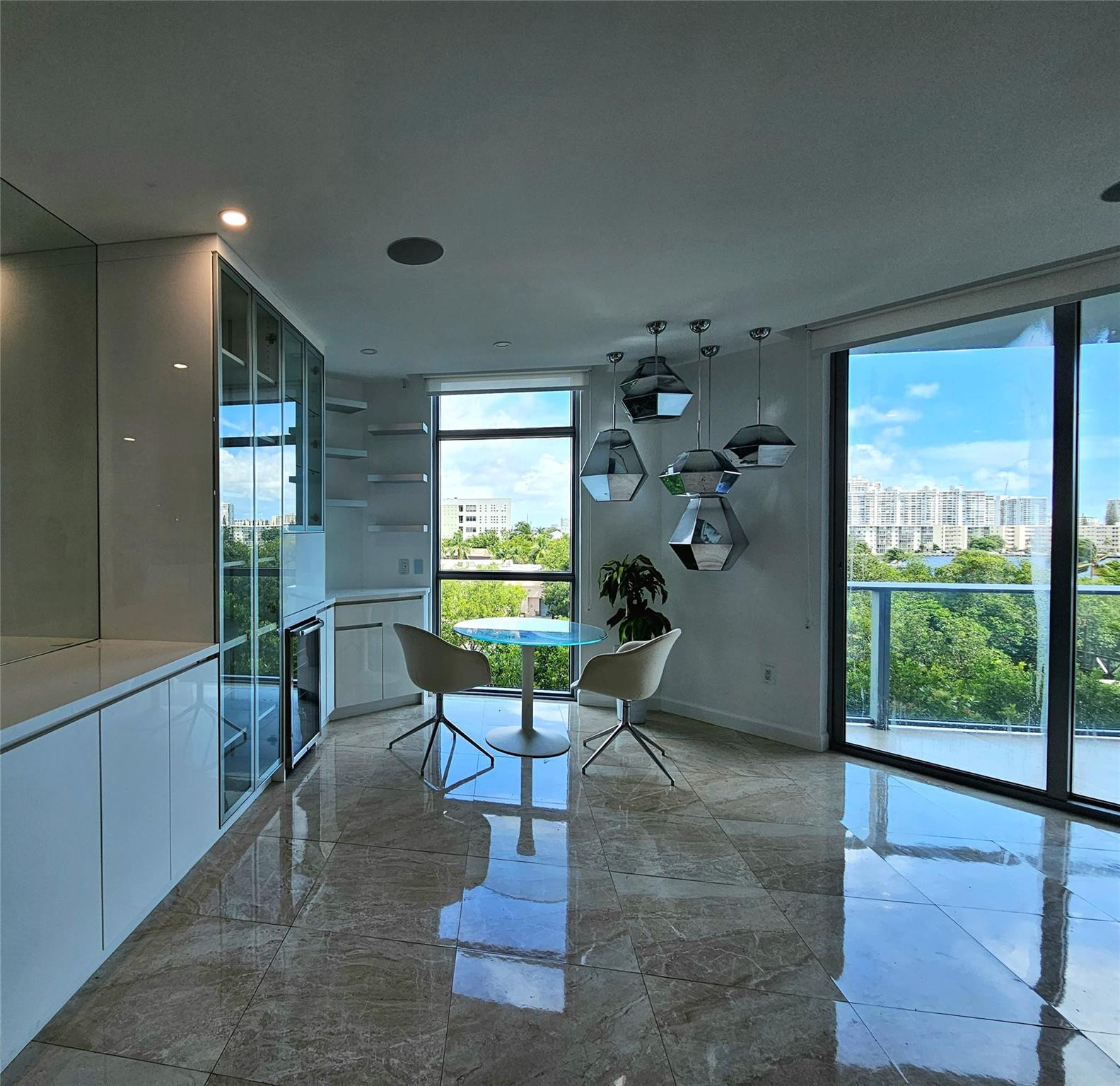 17301 Biscayne Boulevard 406 Property Photo 8