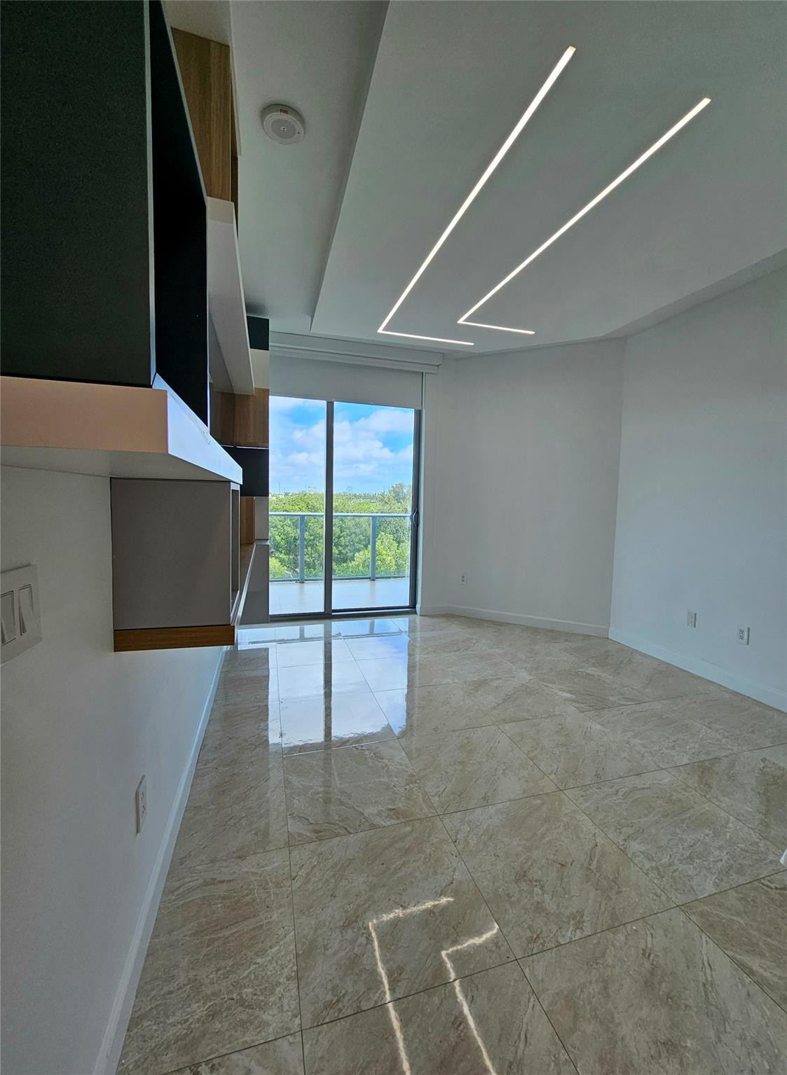 17301 Biscayne Boulevard 406 Property Photo 11