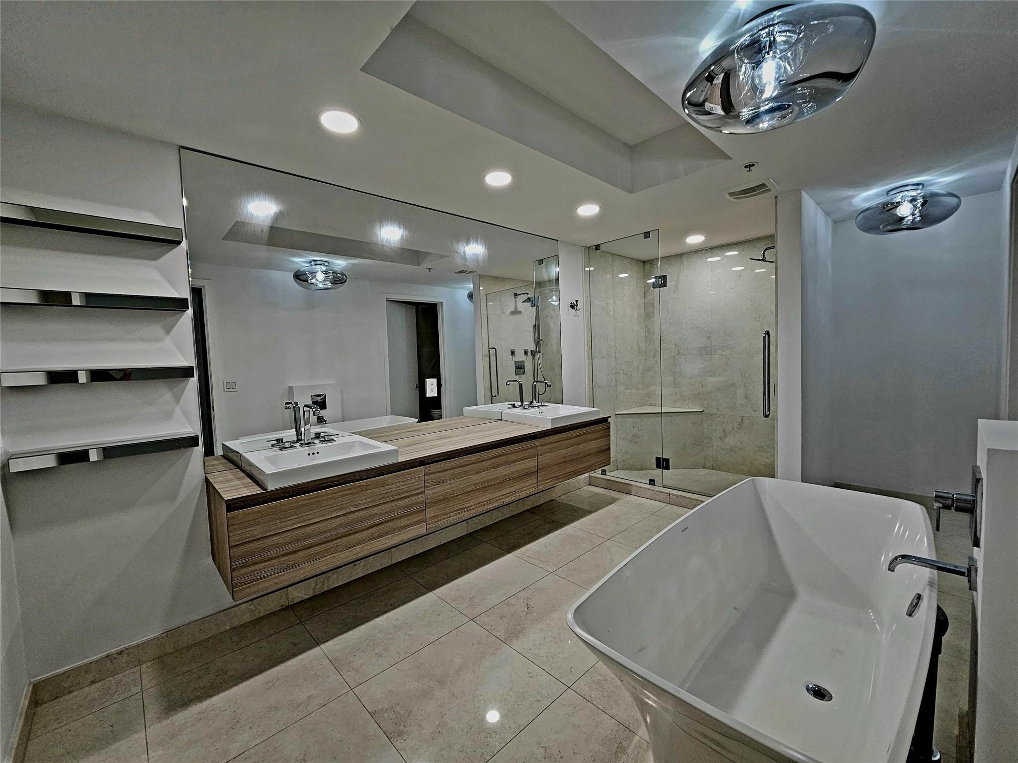 17301 Biscayne Boulevard 406 Property Photo 19