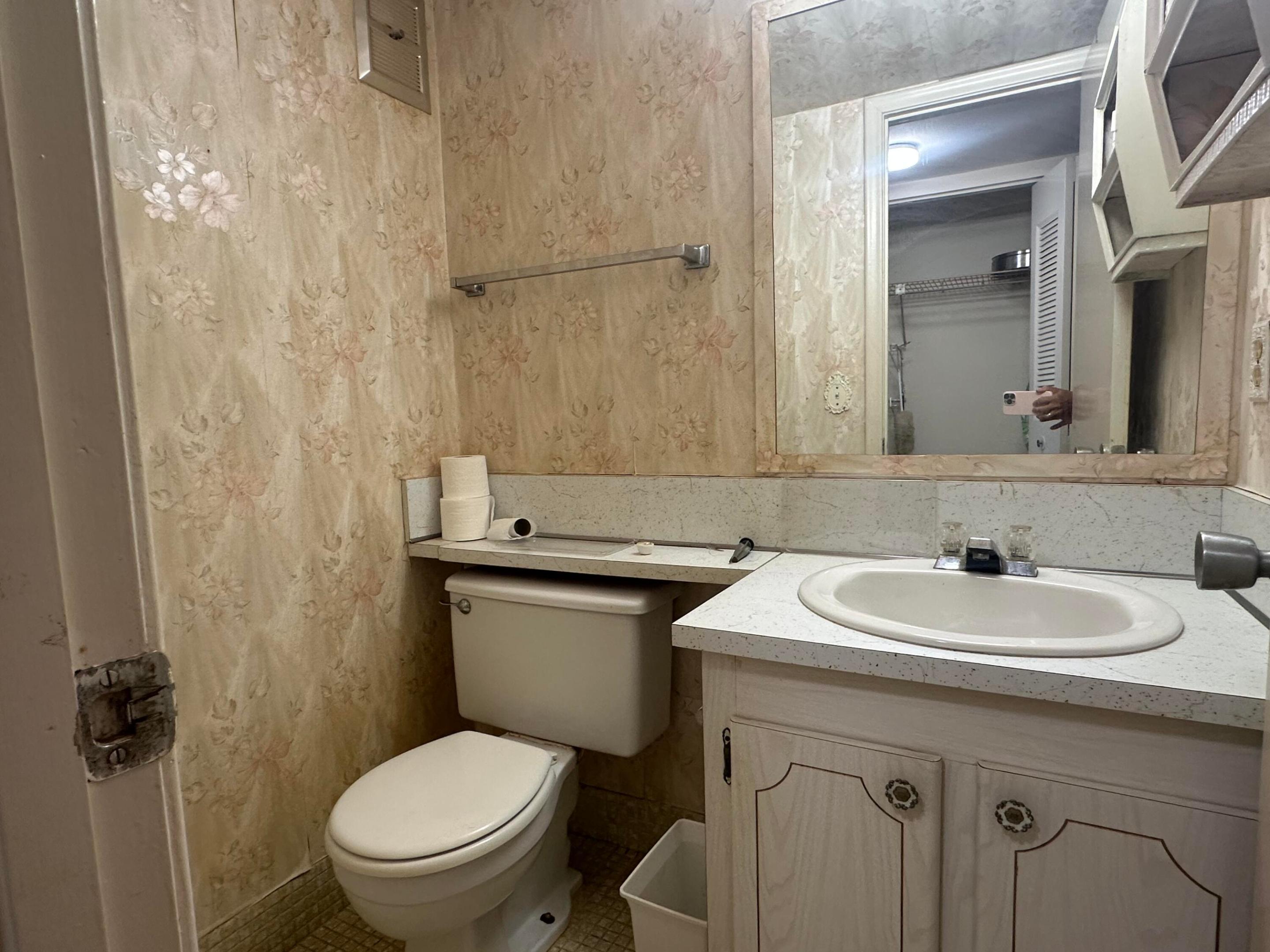 72 Northampton D Property Photo 9