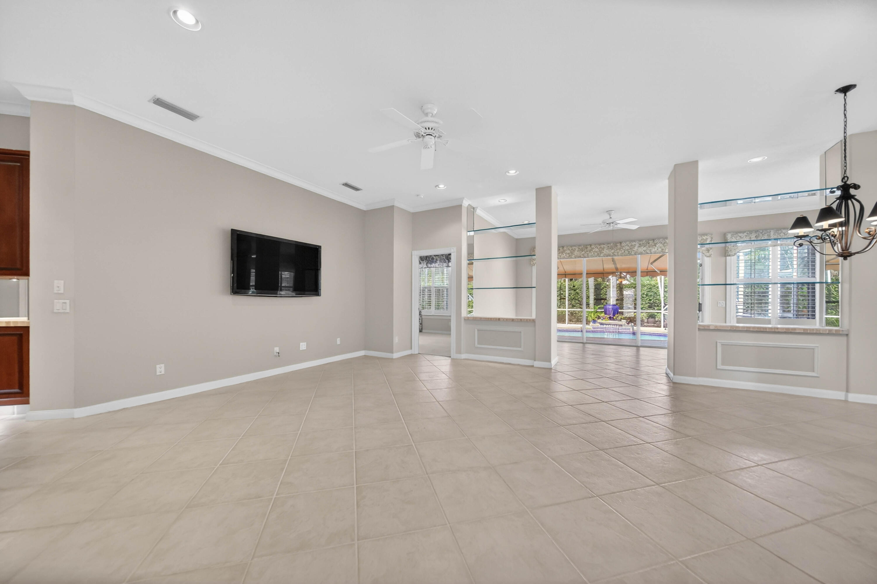 2857 Sw Brighton Way Property Photo 7