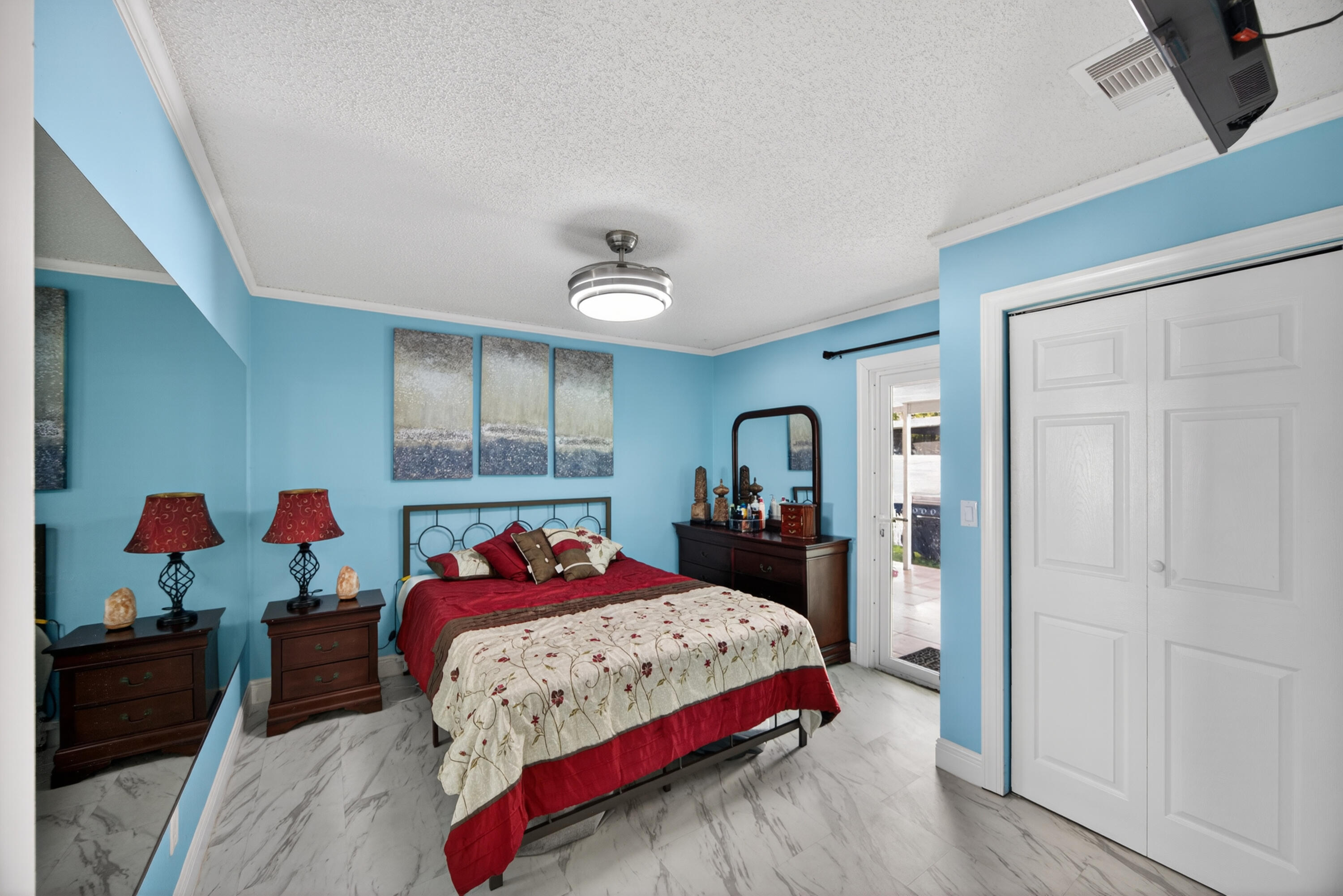 1020 Avon Road Property Photo 15