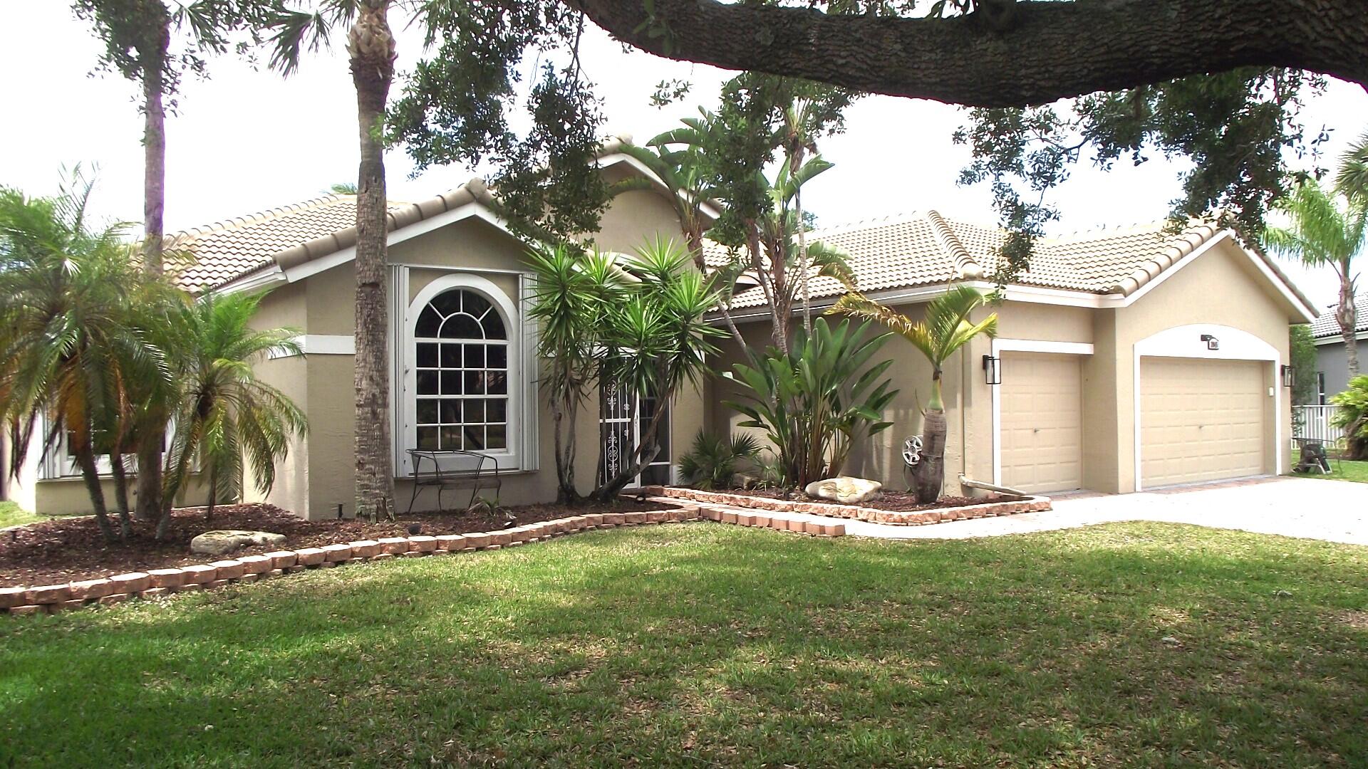 3945 Diamond Chip Court Property Photo 3