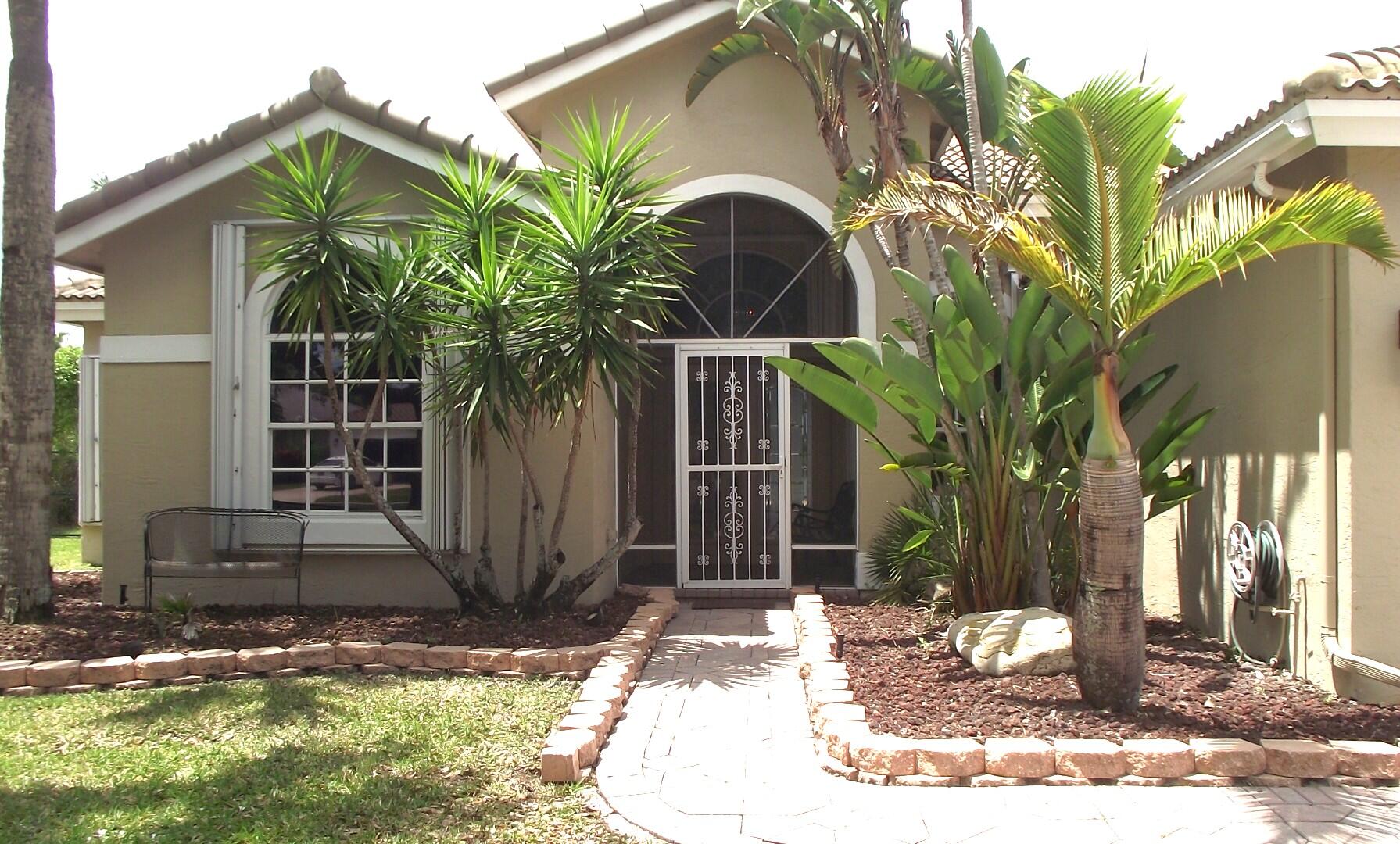 3945 Diamond Chip Court Property Photo 4