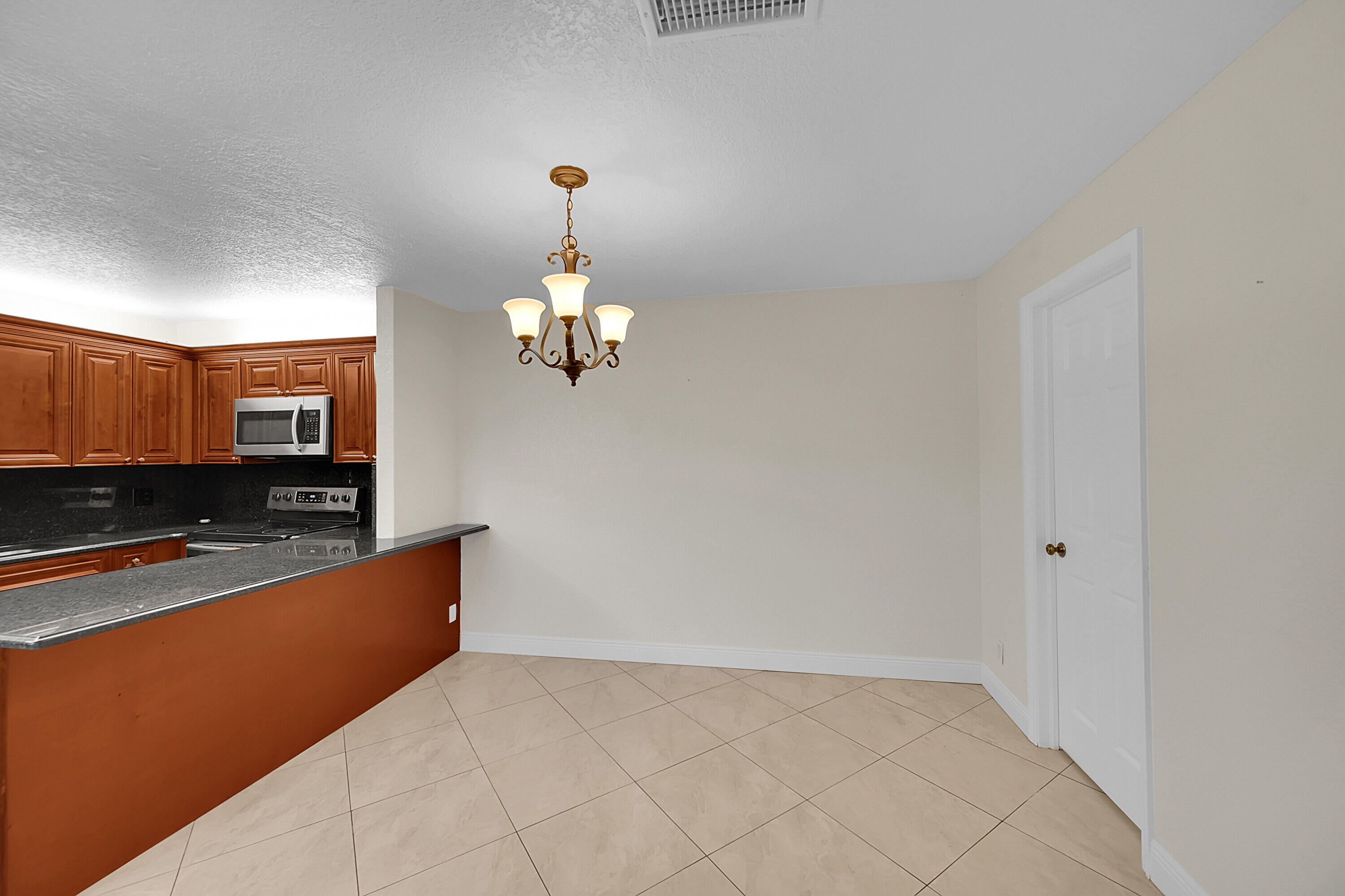 128 Lake Arbor Drive Property Photo 9