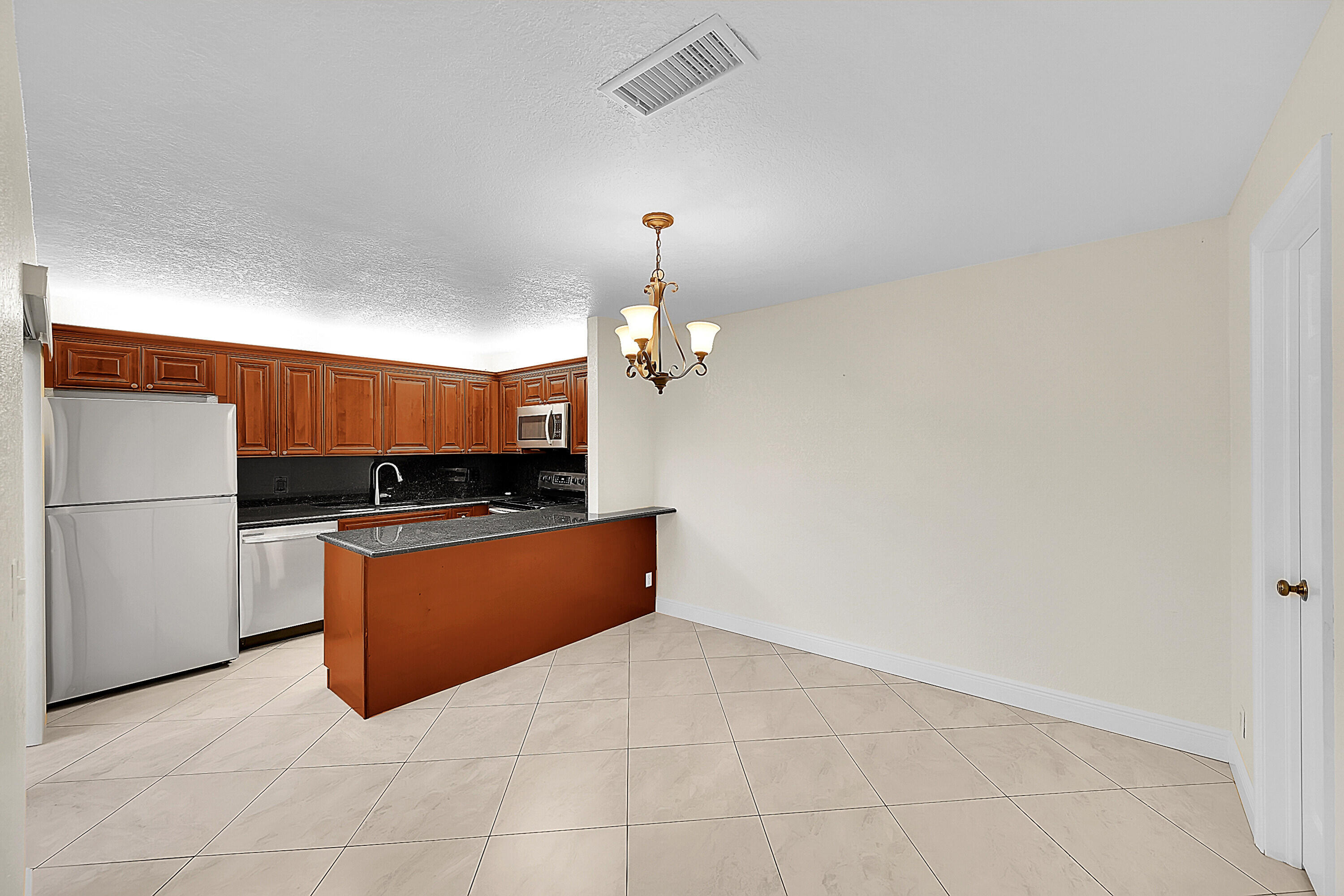 128 Lake Arbor Drive Property Photo 10