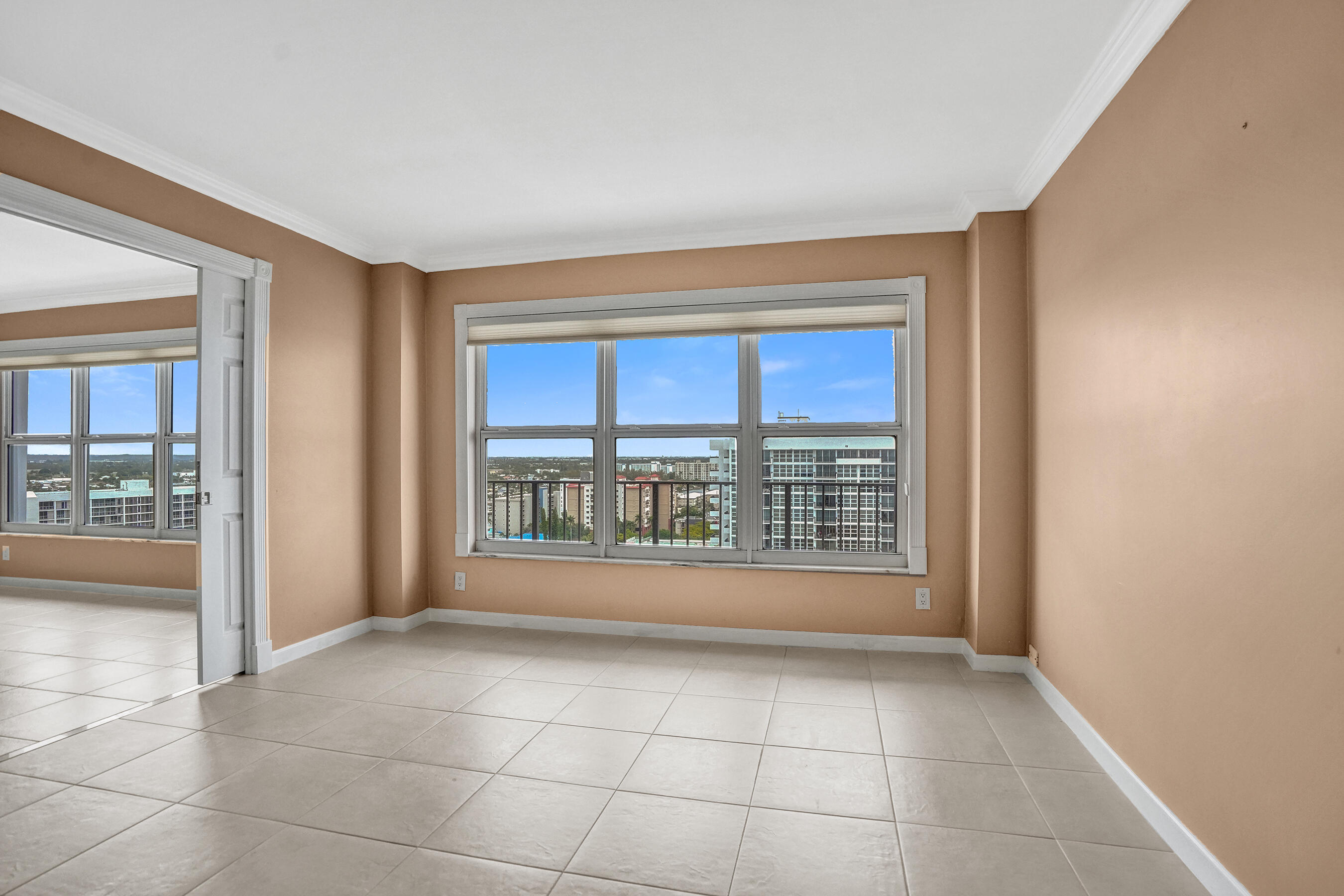 405 N Ocean Boulevard 1803 Property Photo 9