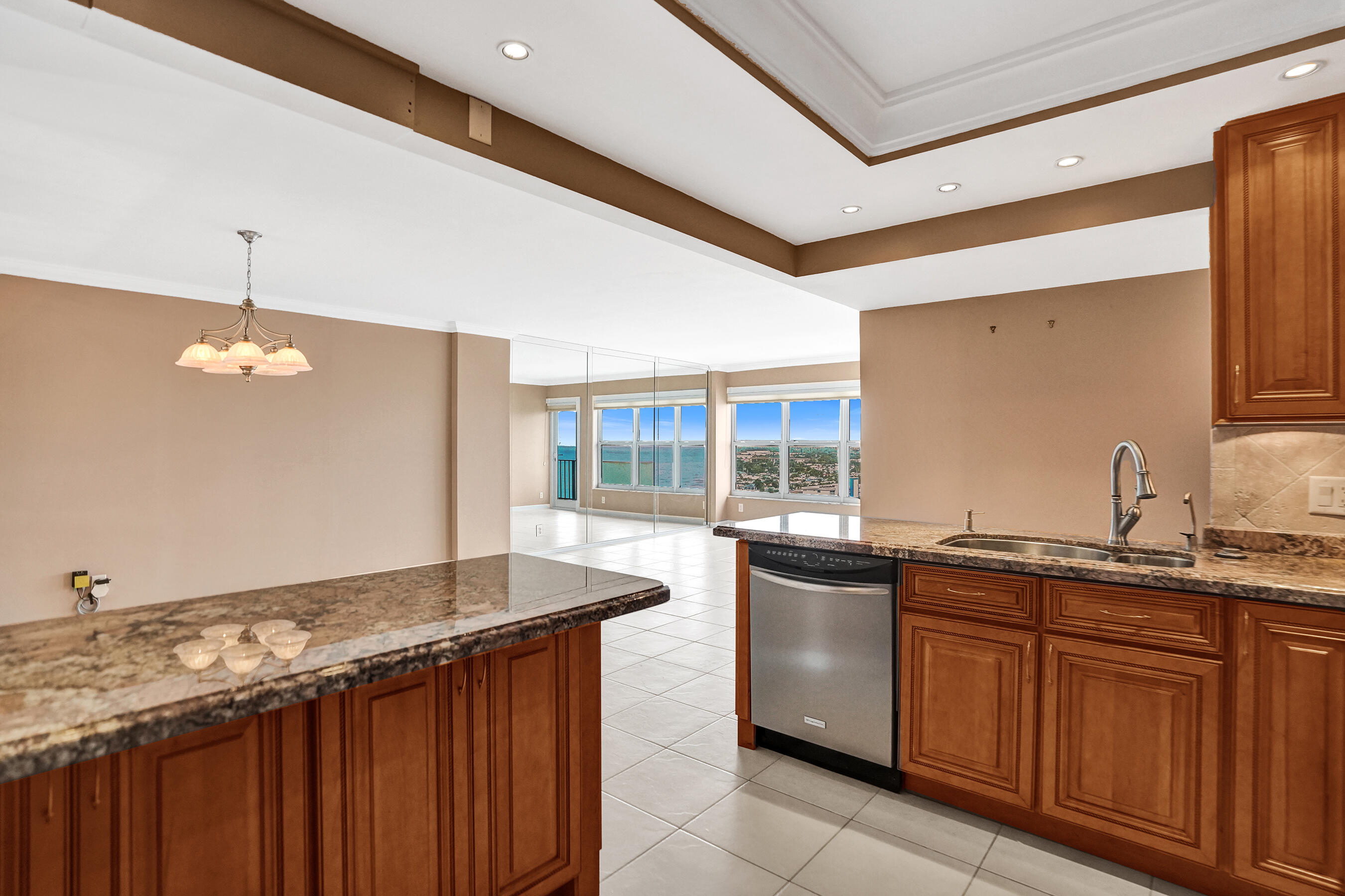 405 N Ocean Boulevard 1803 Property Photo 31