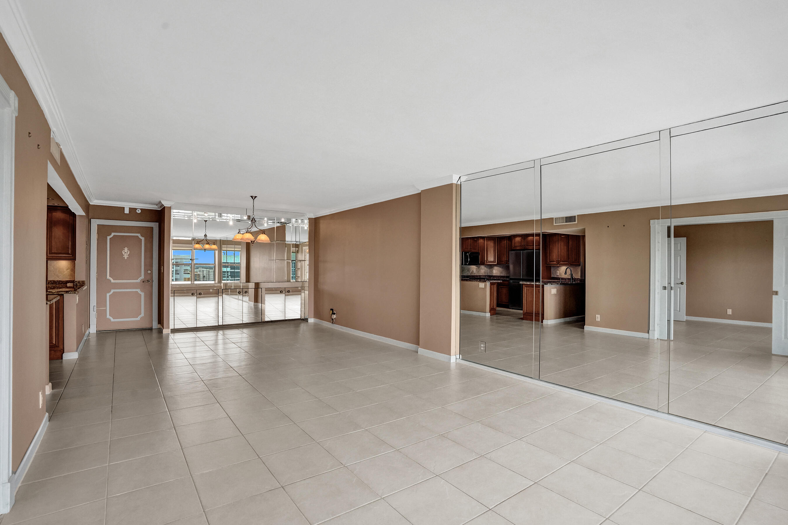 405 N Ocean Boulevard 1803 Property Photo 37