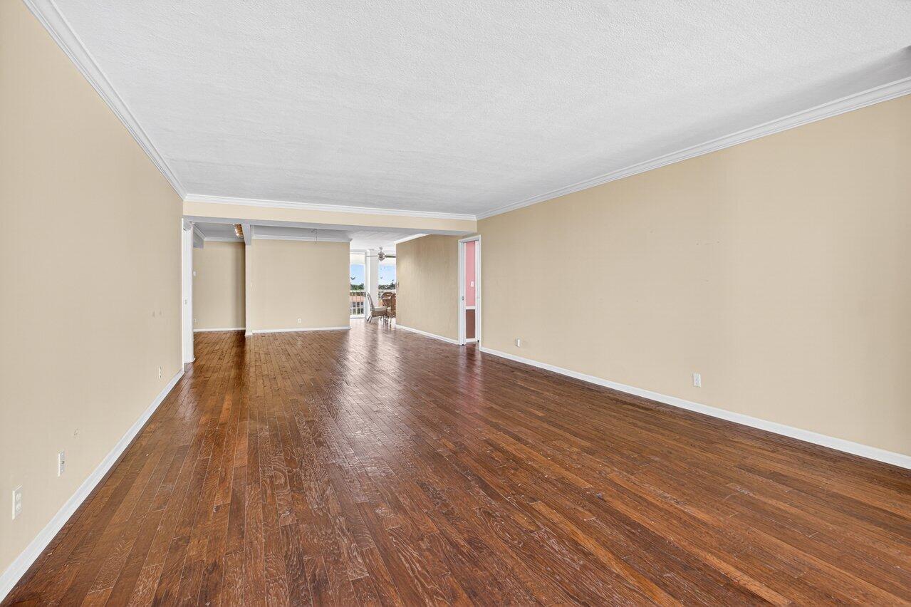 2000 S Ocean Boulevard 403 Property Photo 8