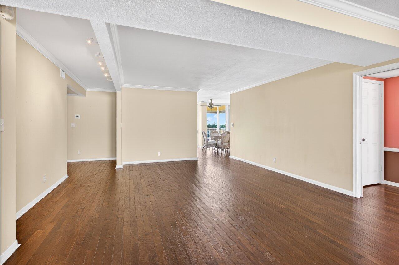 2000 S Ocean Boulevard 403 Property Photo 10