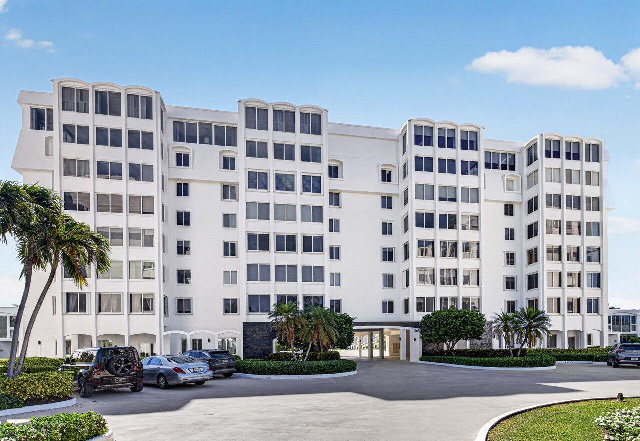 2000 S Ocean Boulevard 403 Property Photo 32