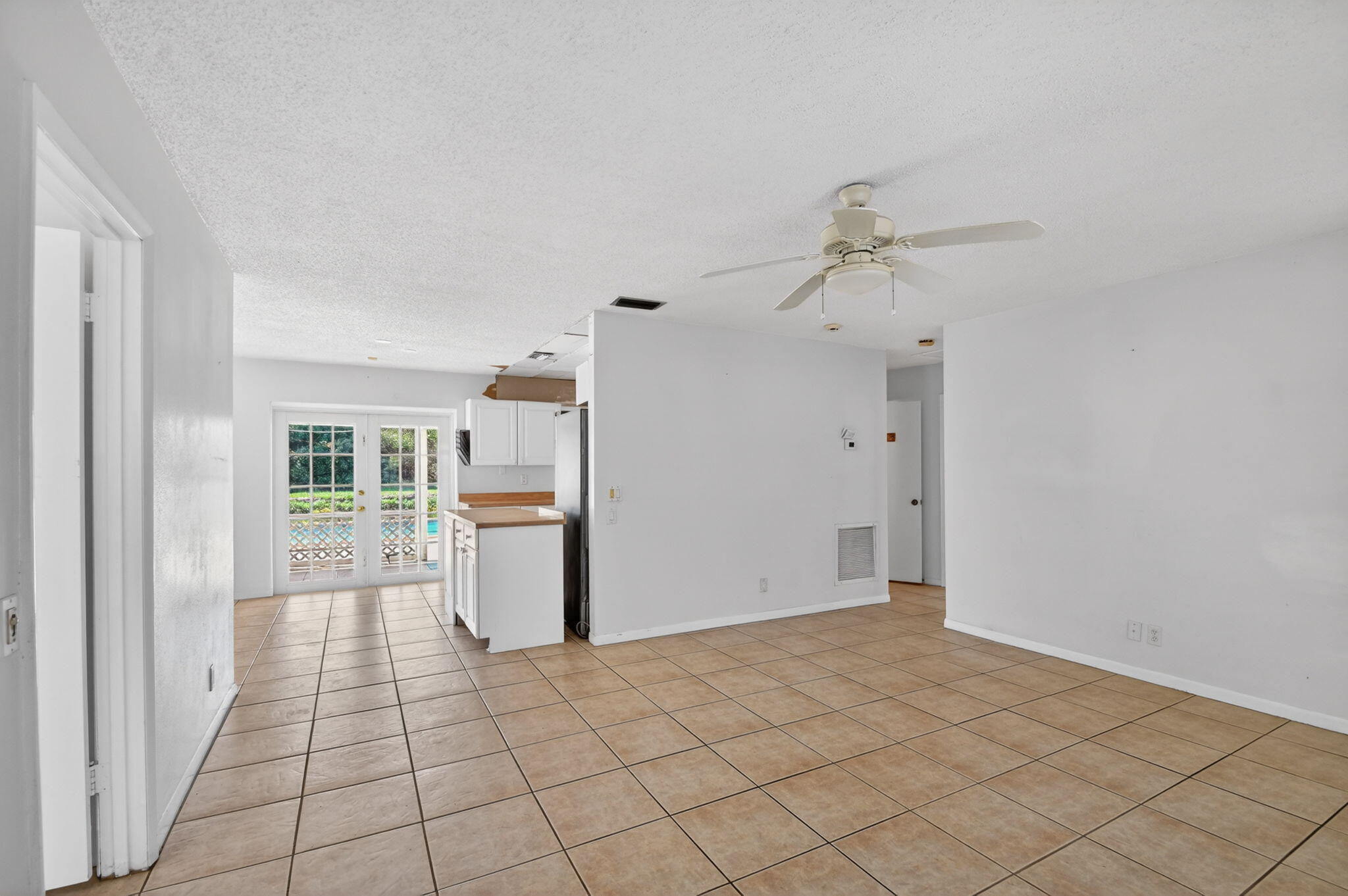 1006 Sw 28th Avenue Property Photo 11