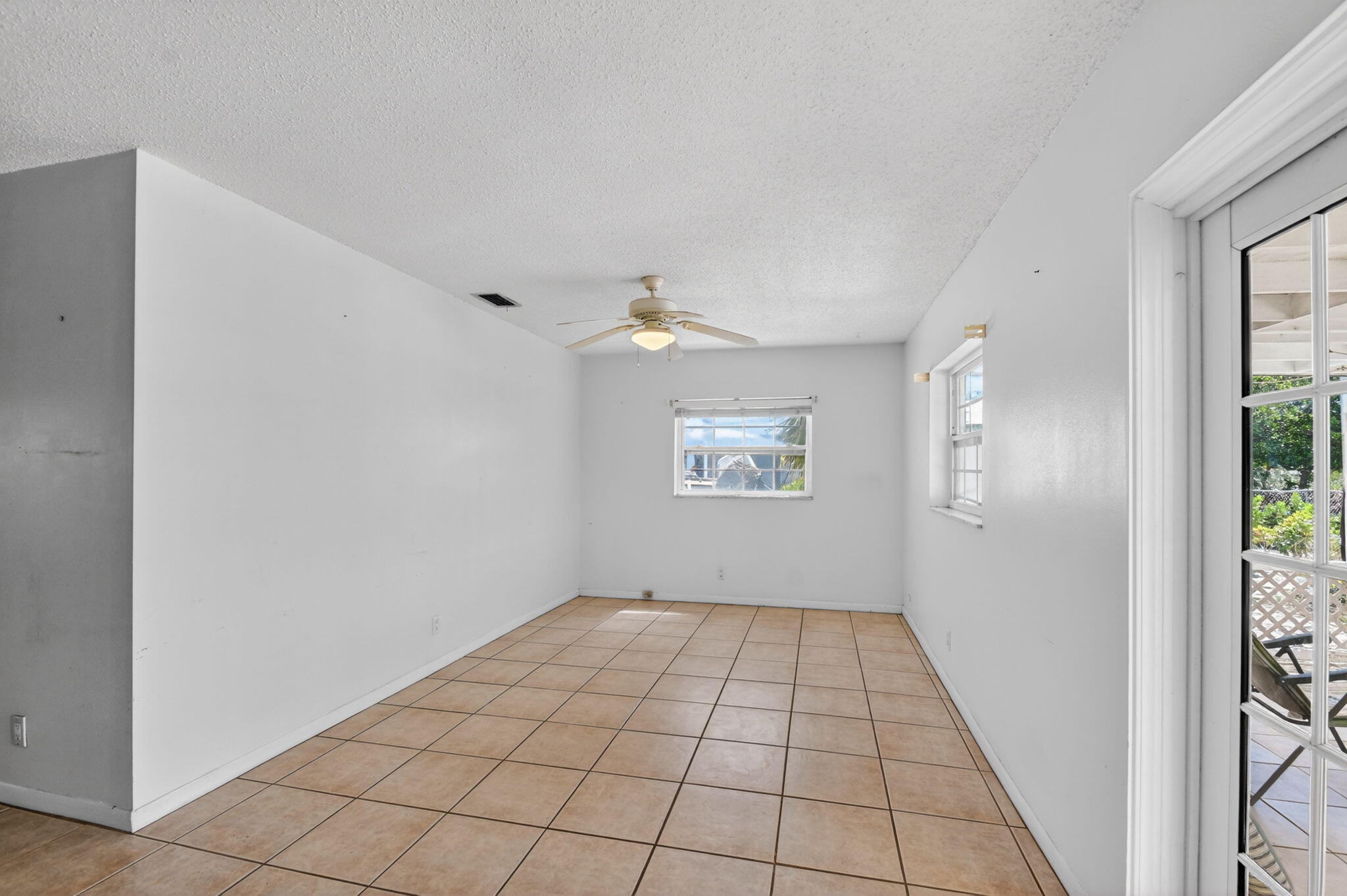 1006 Sw 28th Avenue Property Photo 18