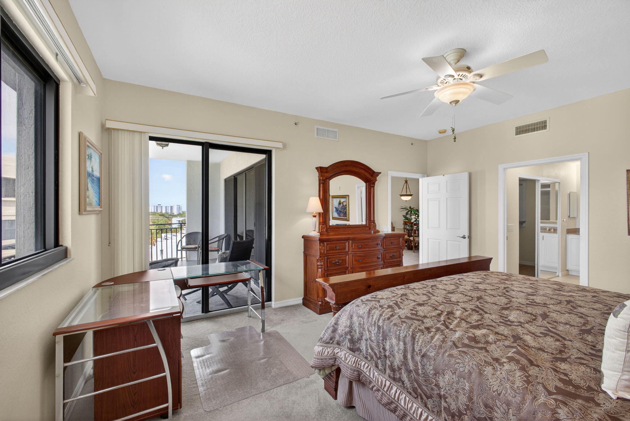 370 Golfview Road 503 Property Photo 27