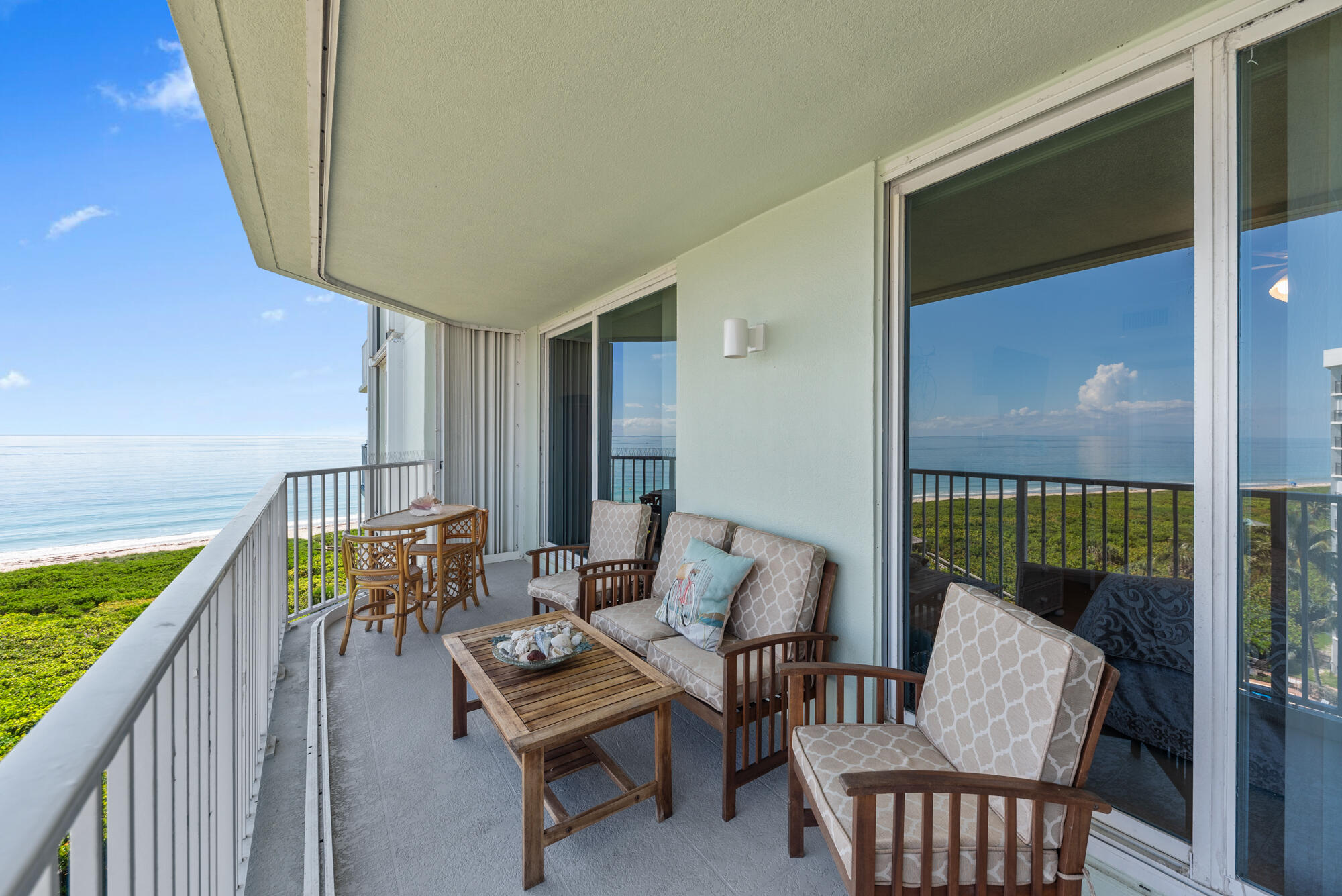 2700 N Highway A1a 902 Property Photo 6