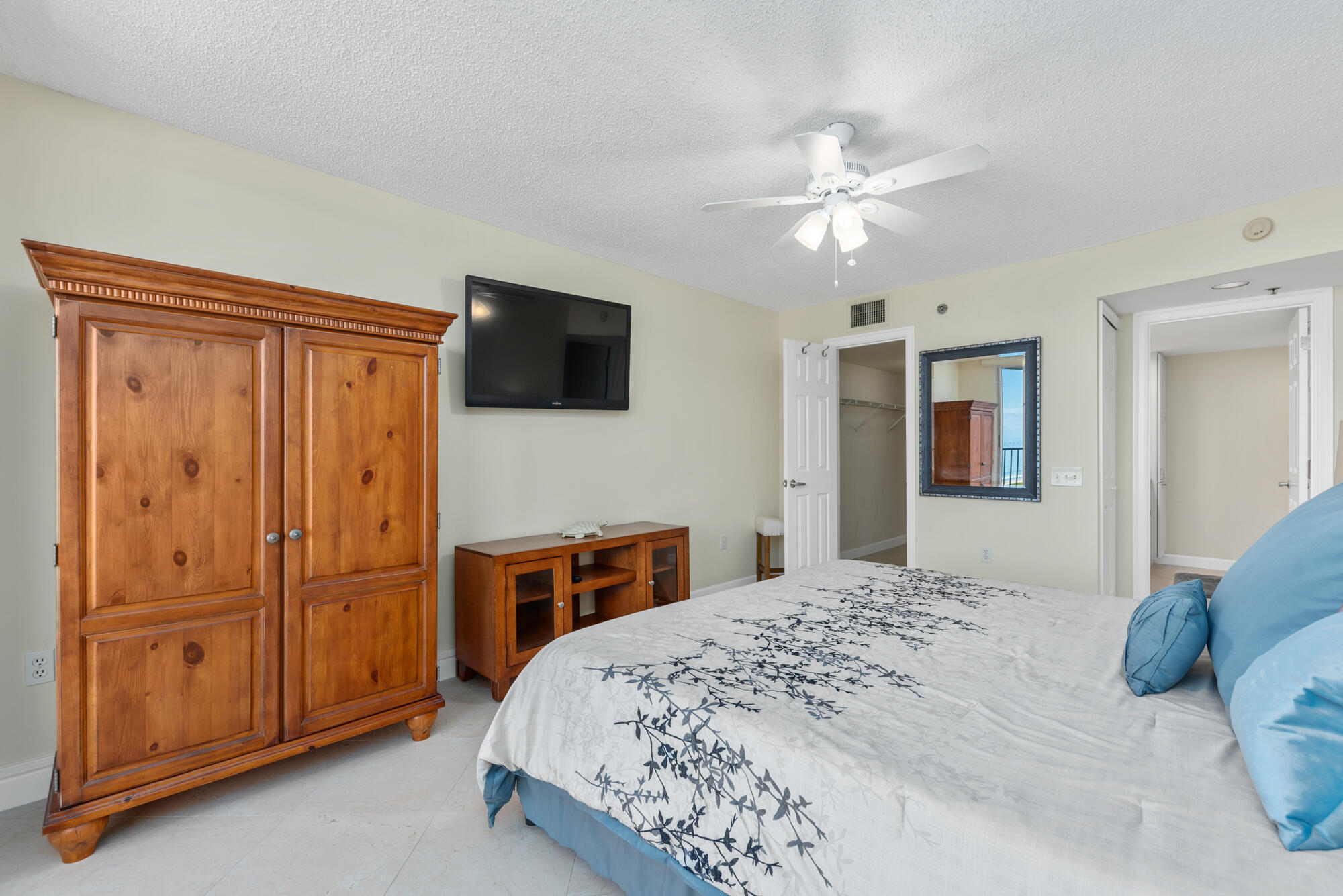 2700 N Highway A1a 902 Property Photo 14