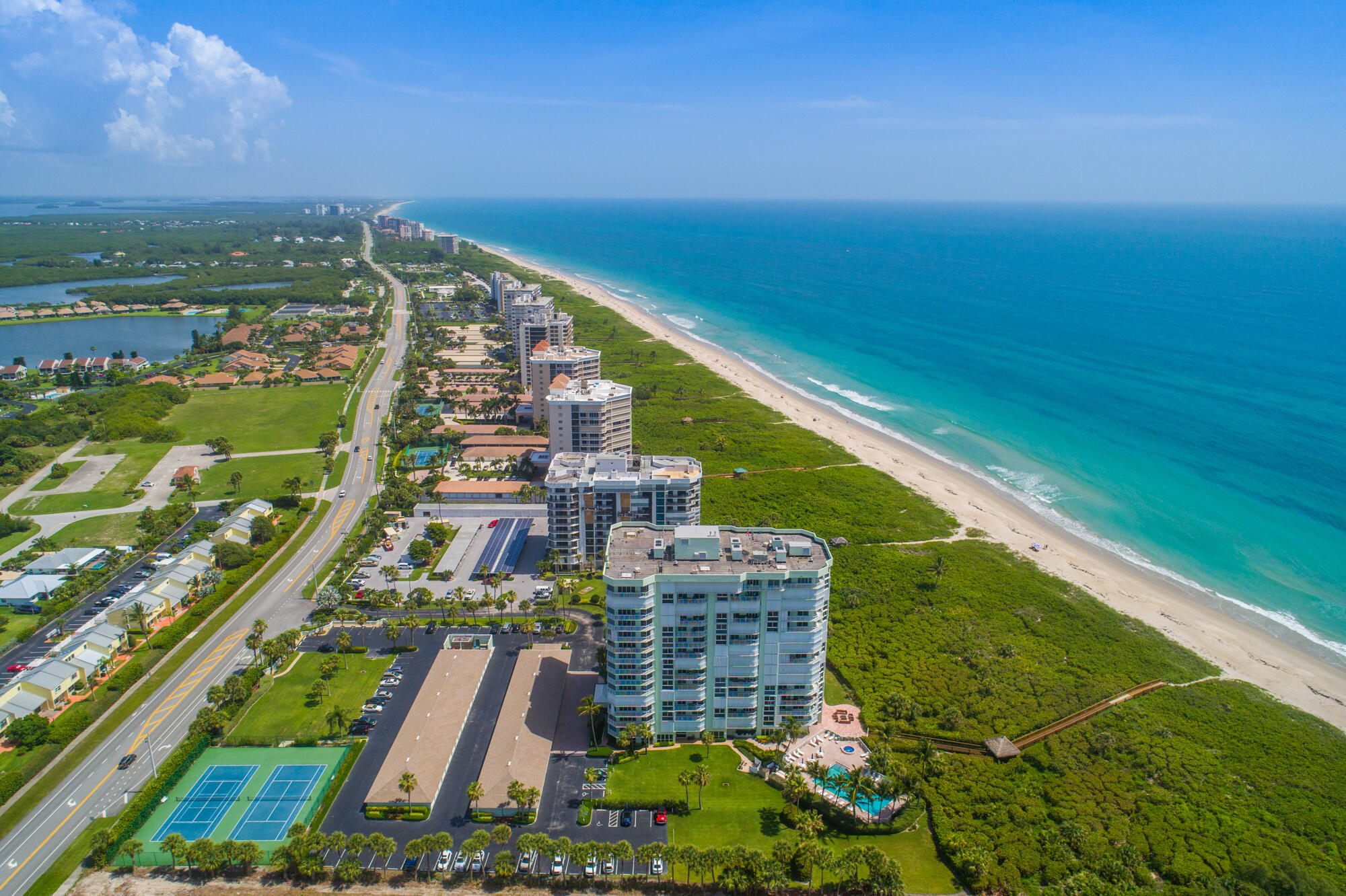 2700 N Highway A1a 902 Property Photo 26