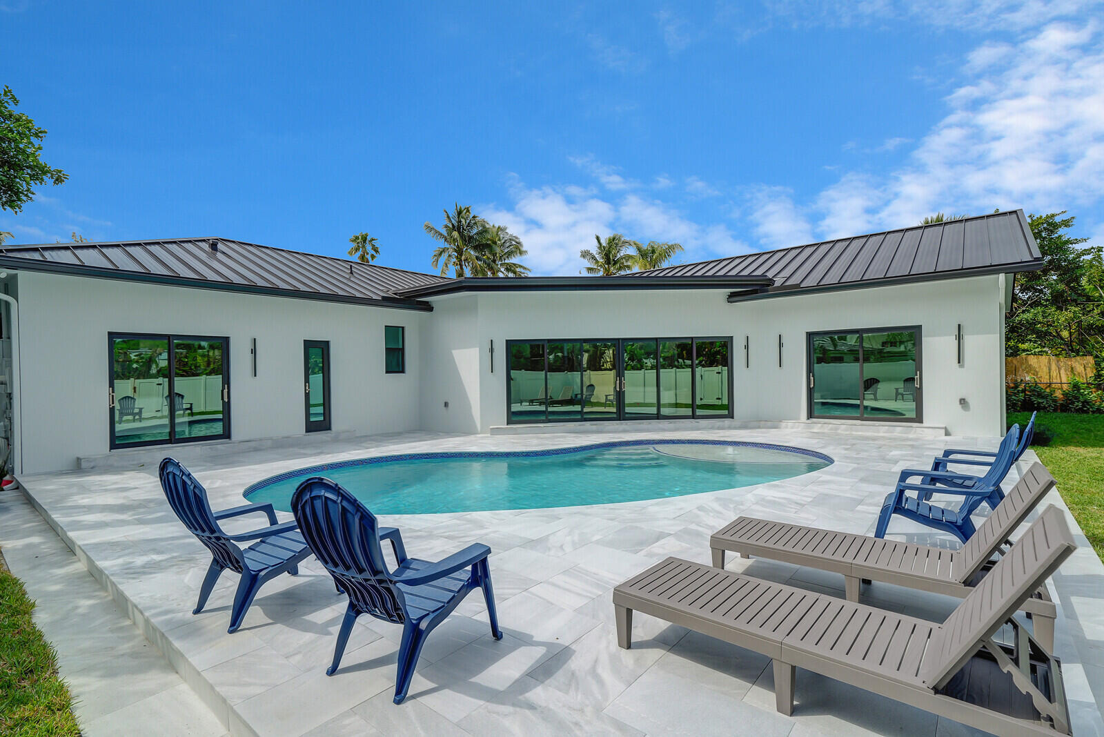 1248 N Harbor Drive Property Photo 46