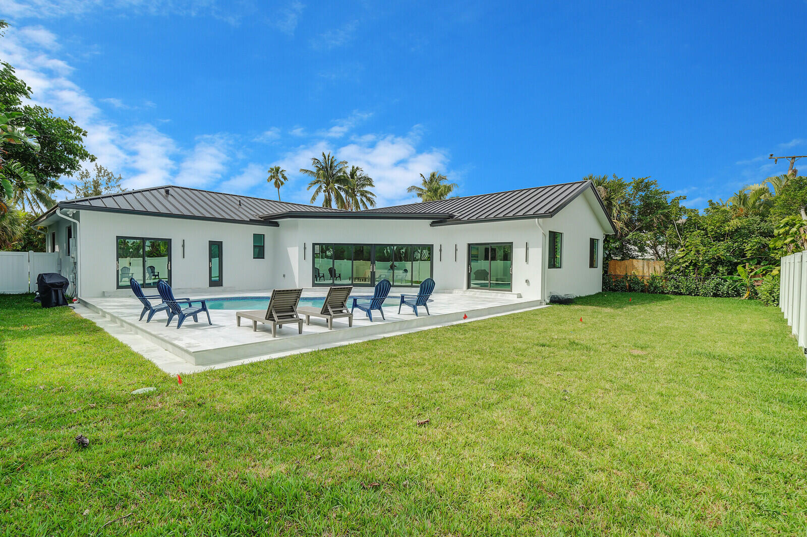 1248 N Harbor Drive Property Photo 47