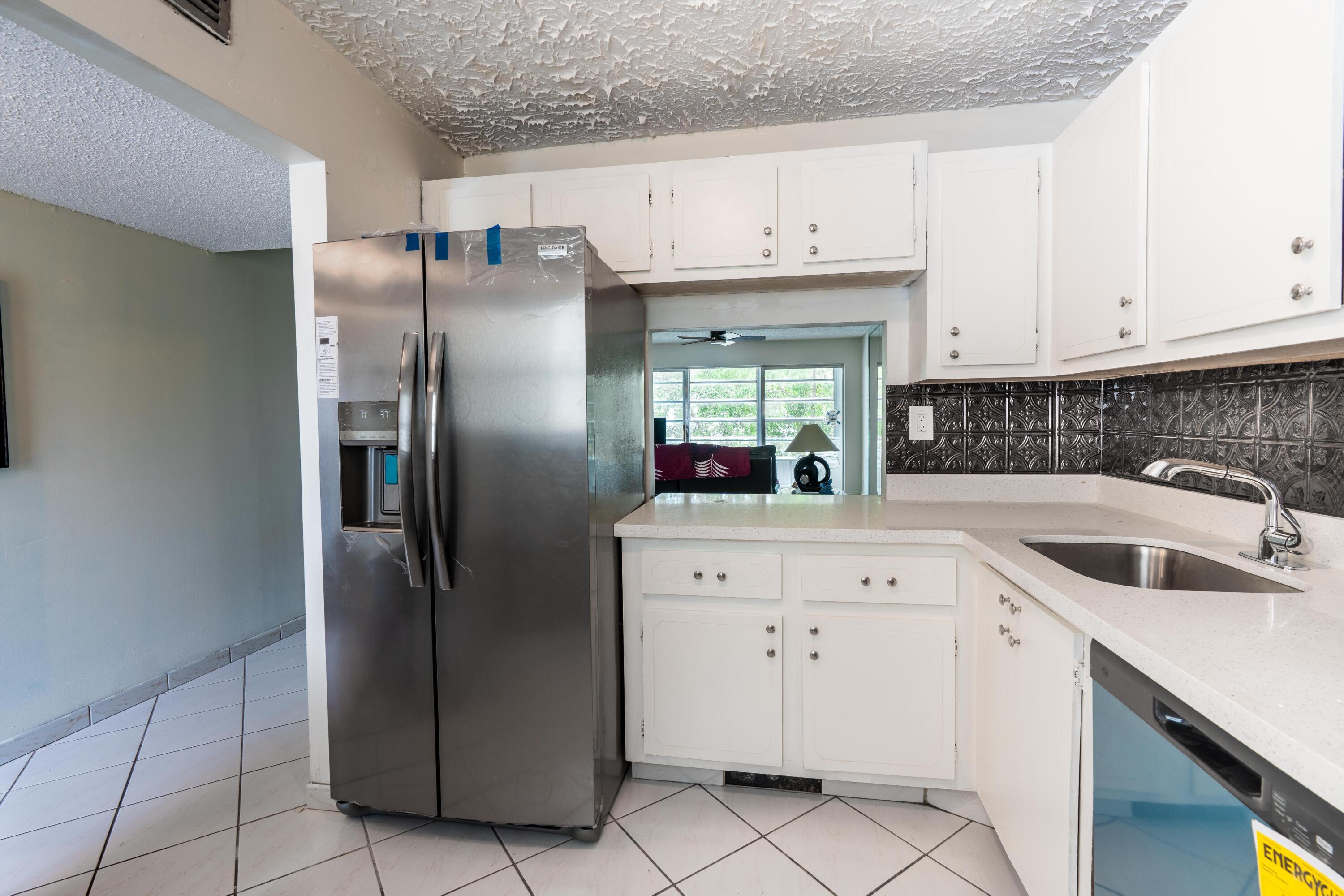 8360 Sands Point Boulevard G306 Property Photo 7