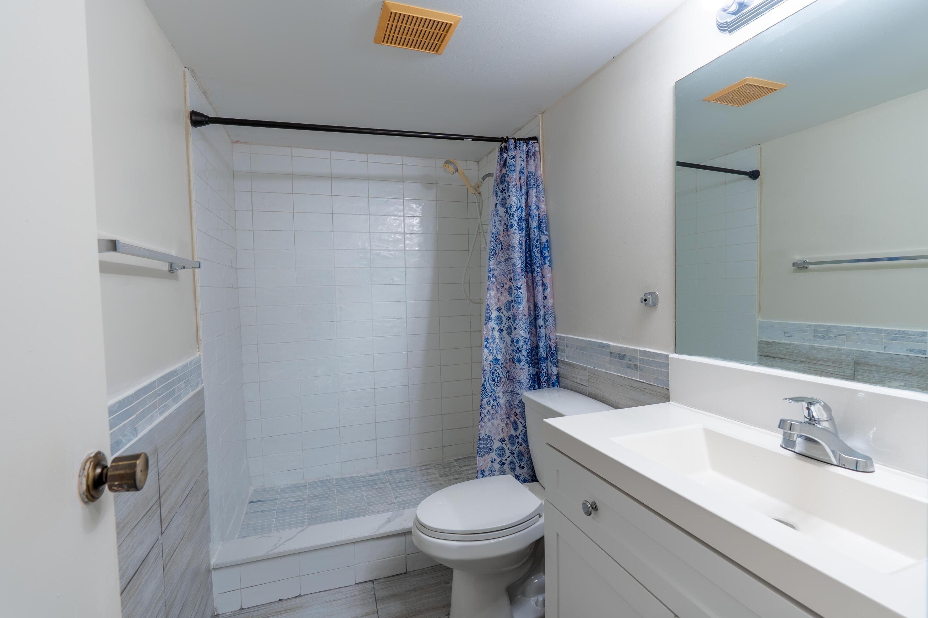 8360 Sands Point Boulevard G306 Property Photo 13
