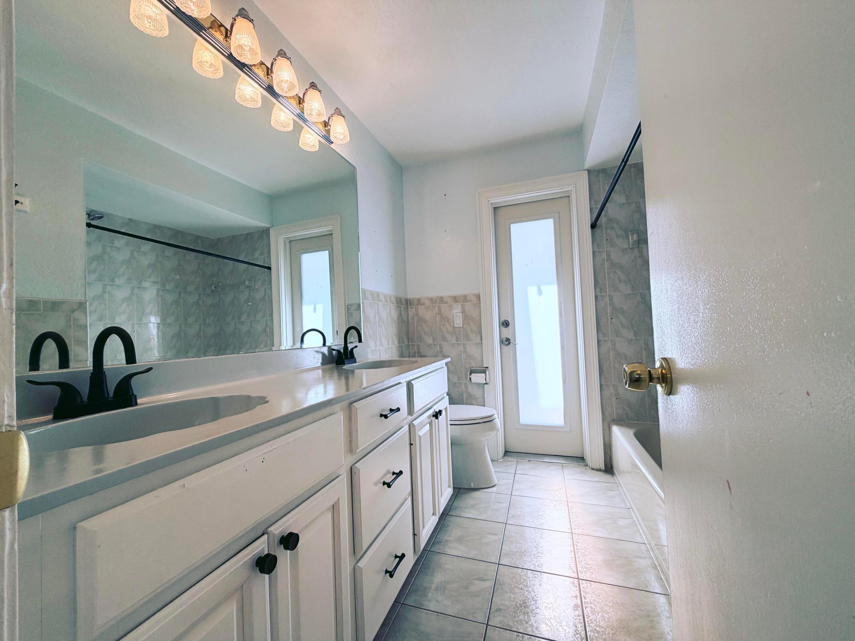 11441 Nw 29th Manor Property Photo 53