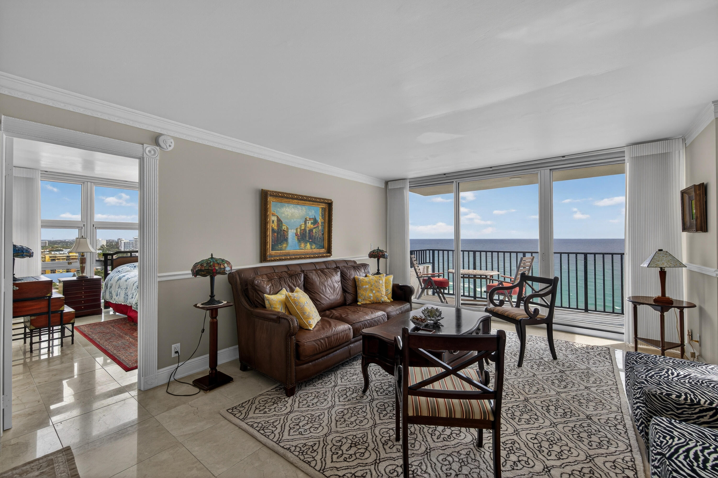 531 N Ocean Boulevard 1811 Property Photo 14