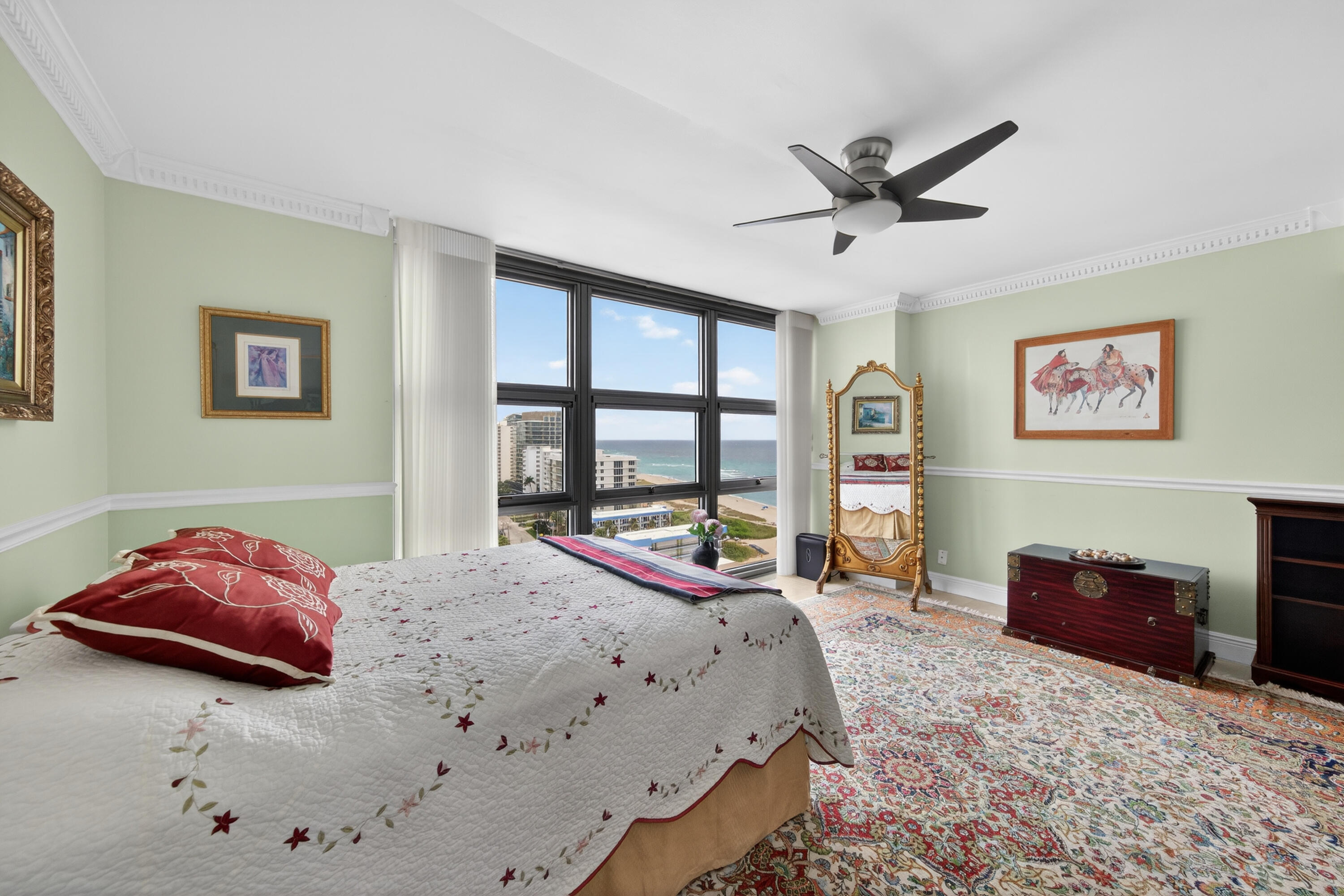 531 N Ocean Boulevard 1811 Property Photo 32