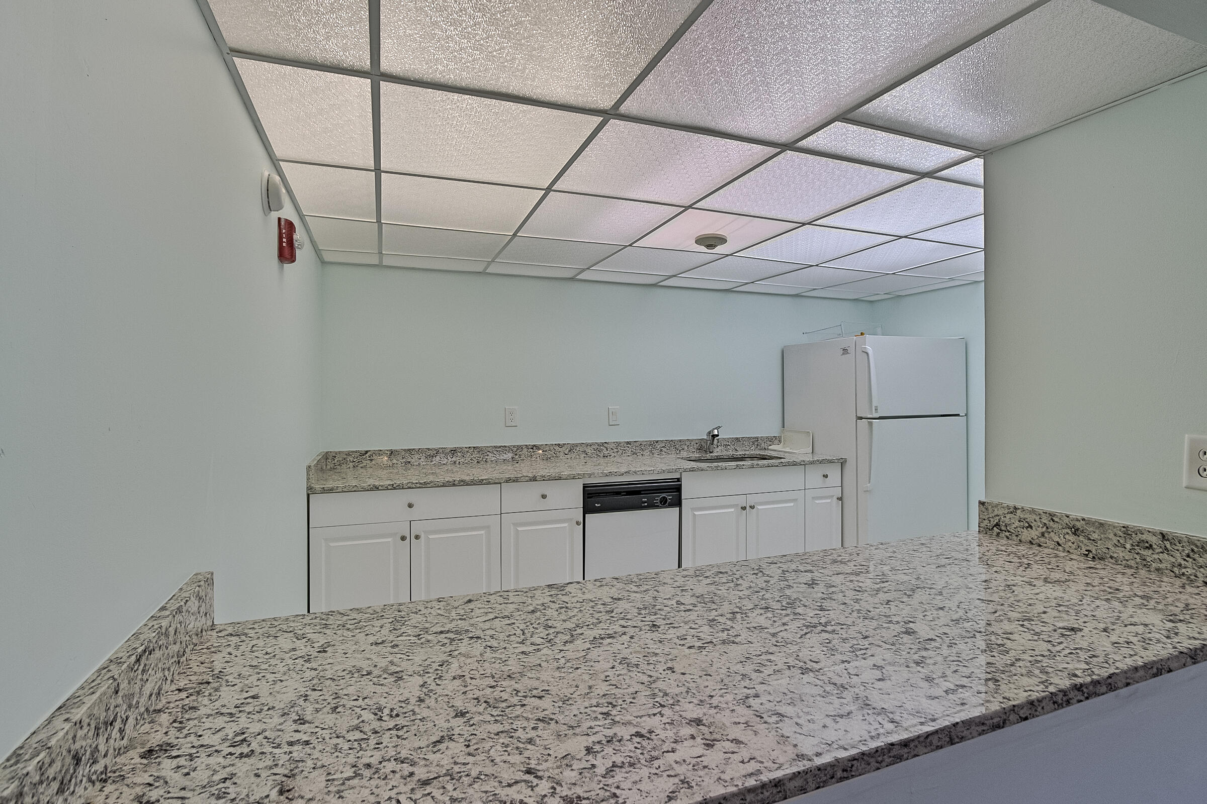 531 N Ocean Boulevard 1811 Property Photo 49