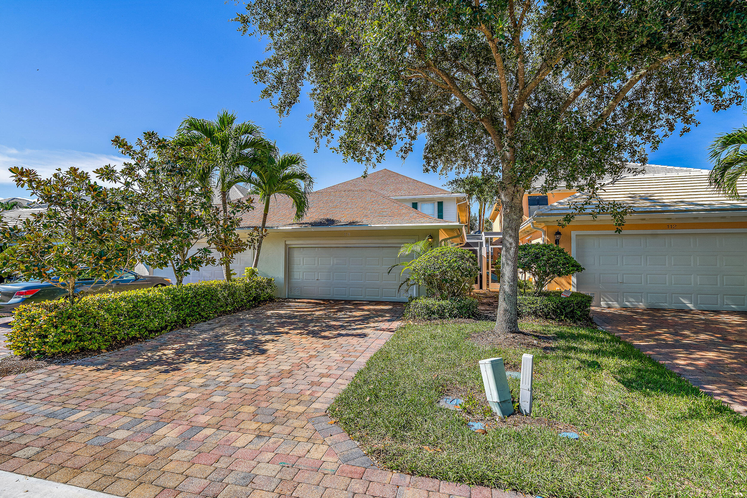 116 Caravelle Drive Property Photo 2