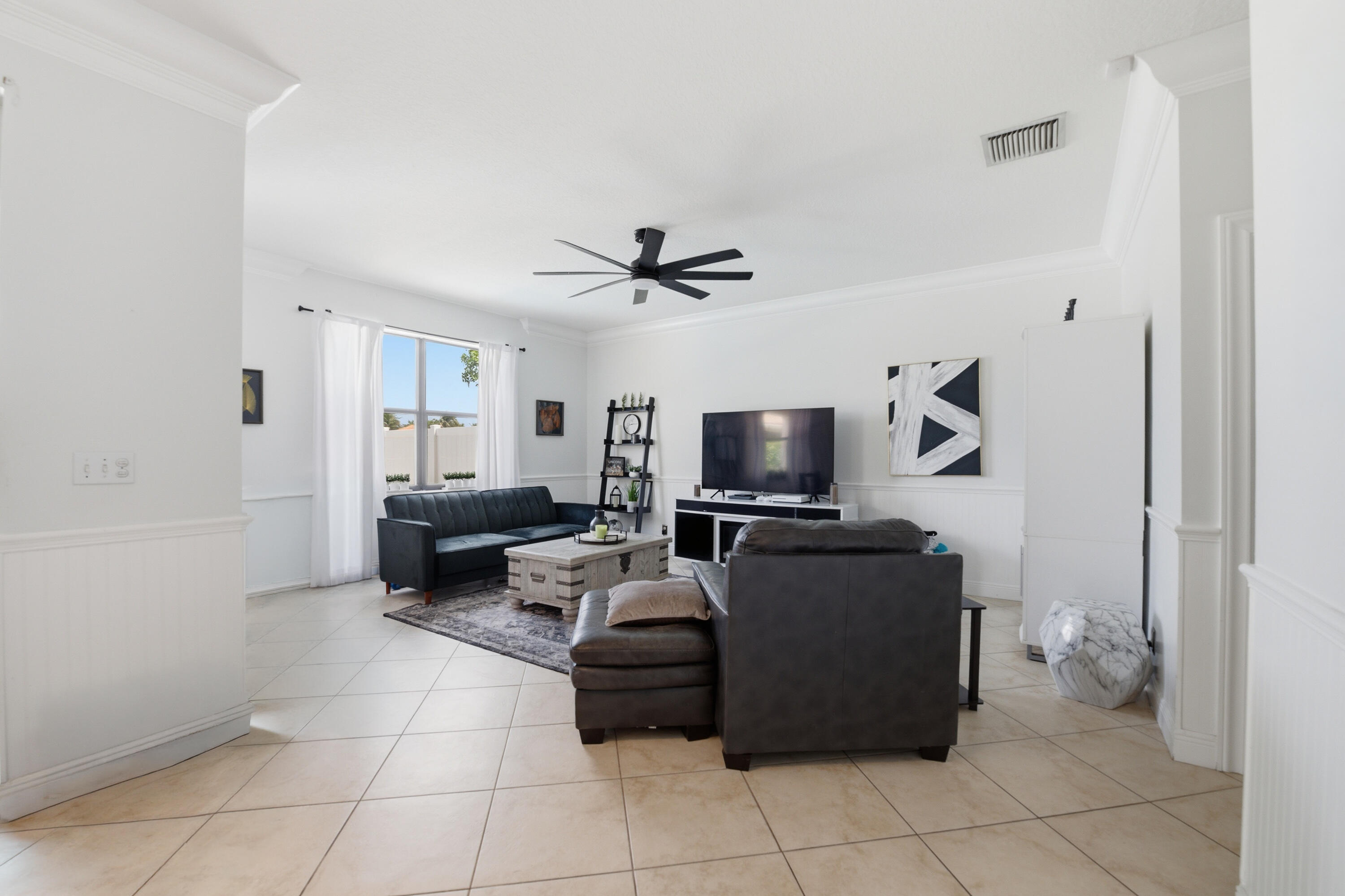 2644 San Andros Property Photo 12