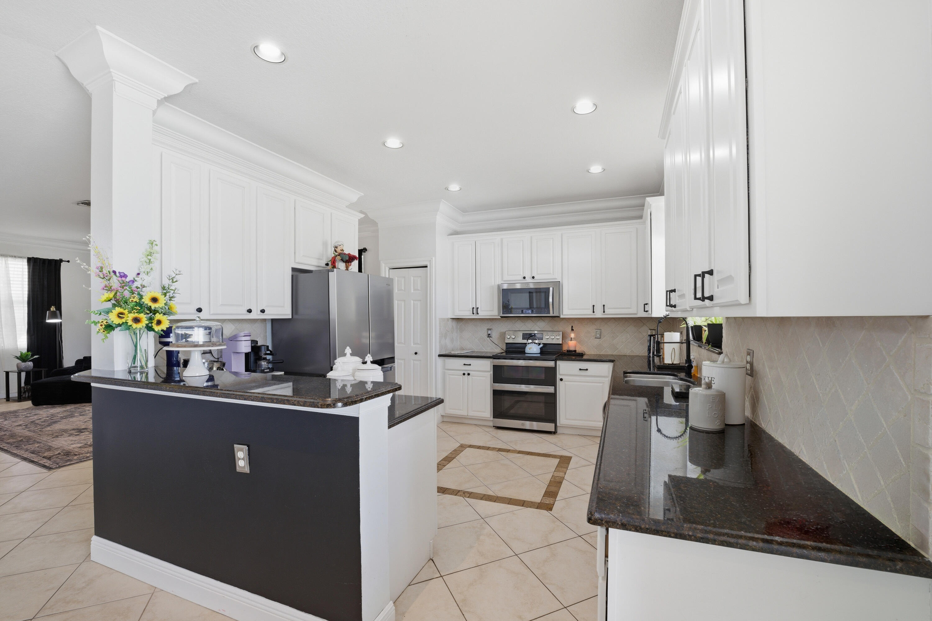 2644 San Andros Property Photo 17