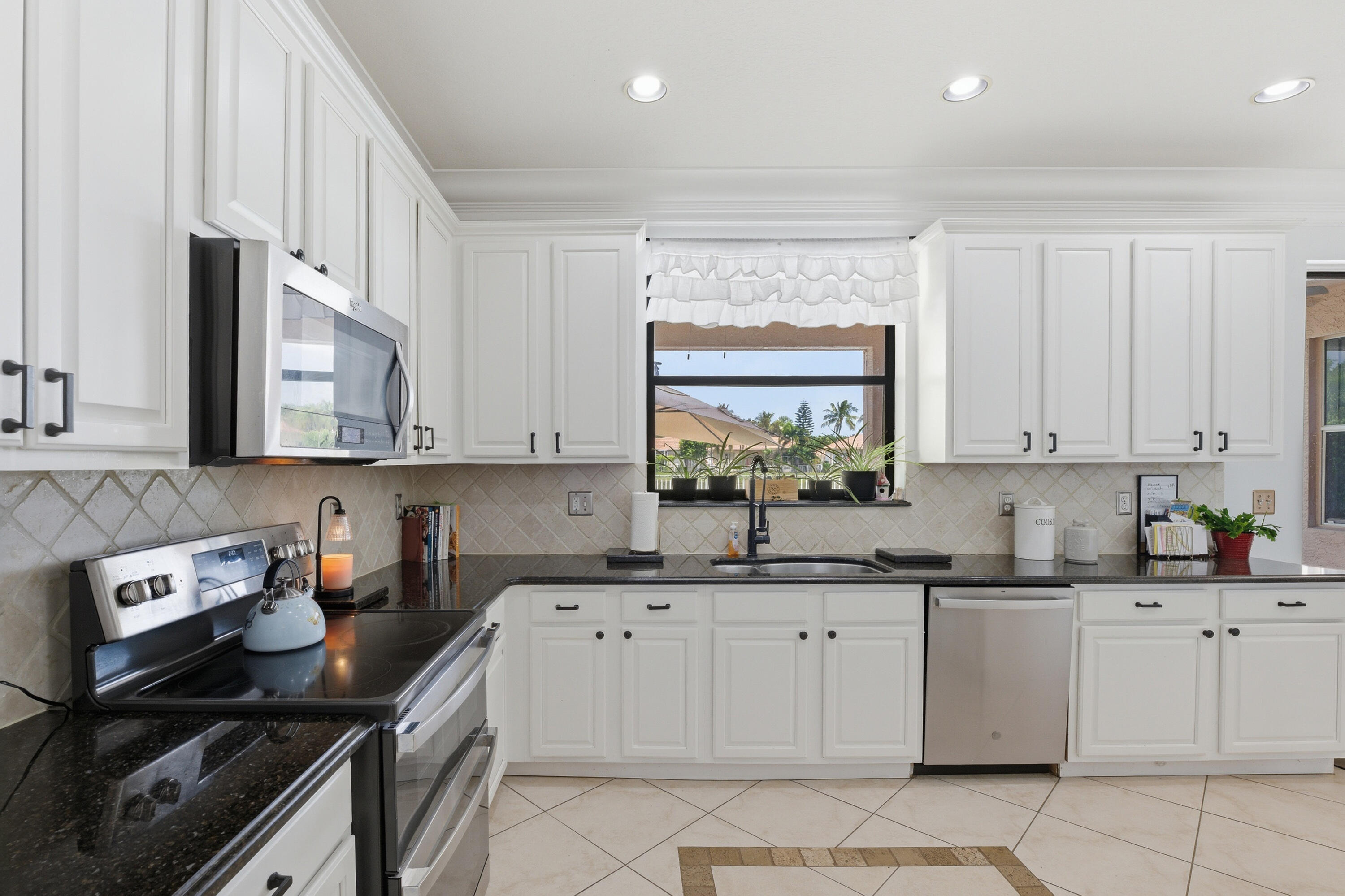 2644 San Andros Property Photo 18