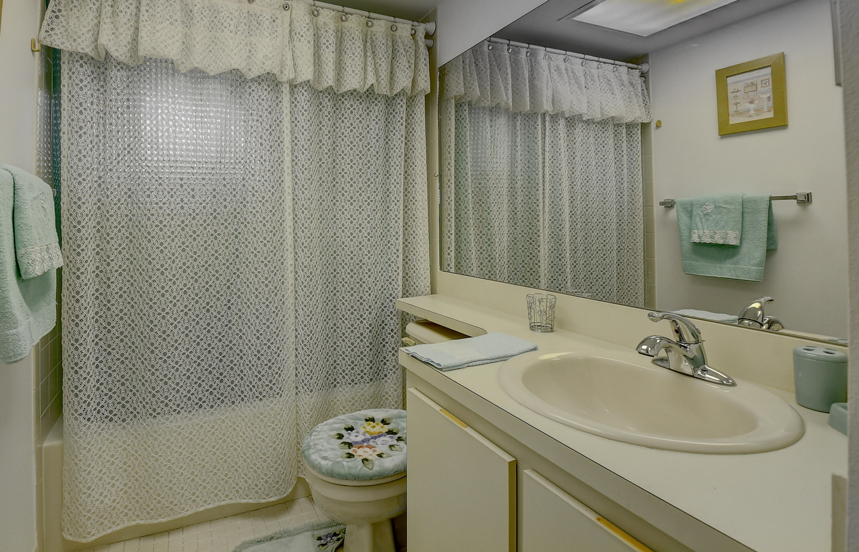 5370 Las Verdes Circle 324 Property Photo 19