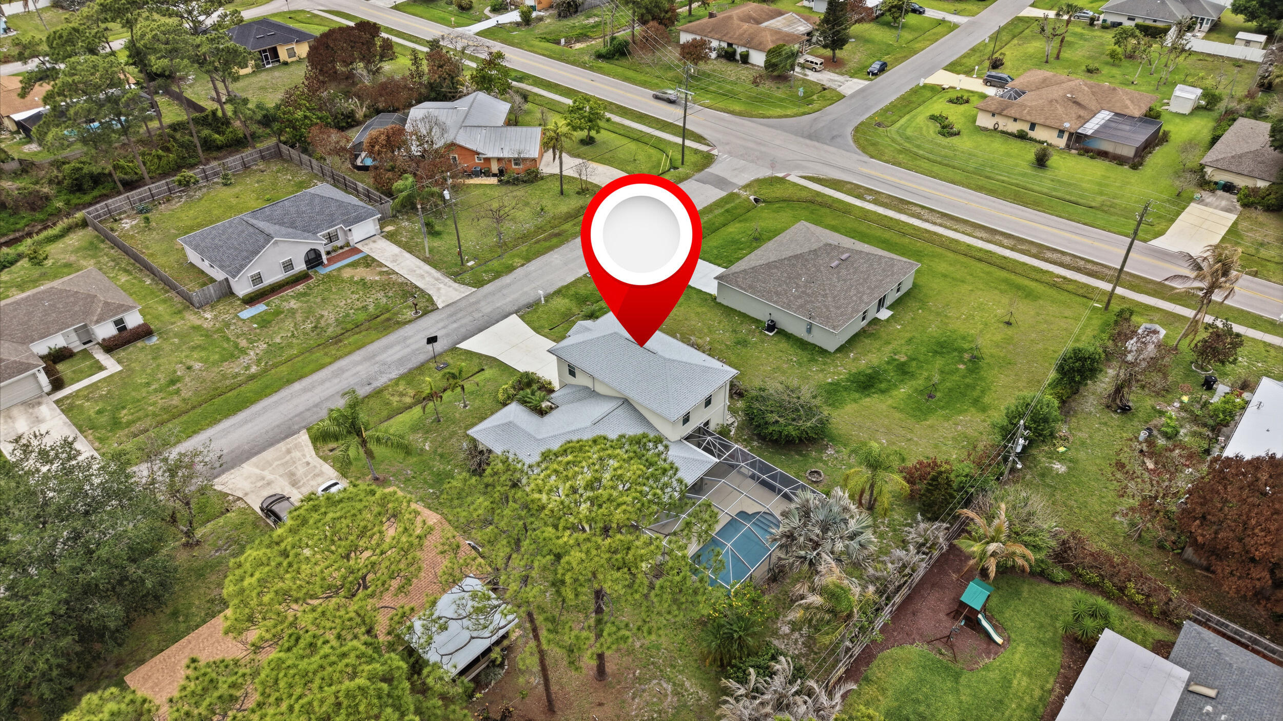 1707 Se Manth Lane Property Photo 37