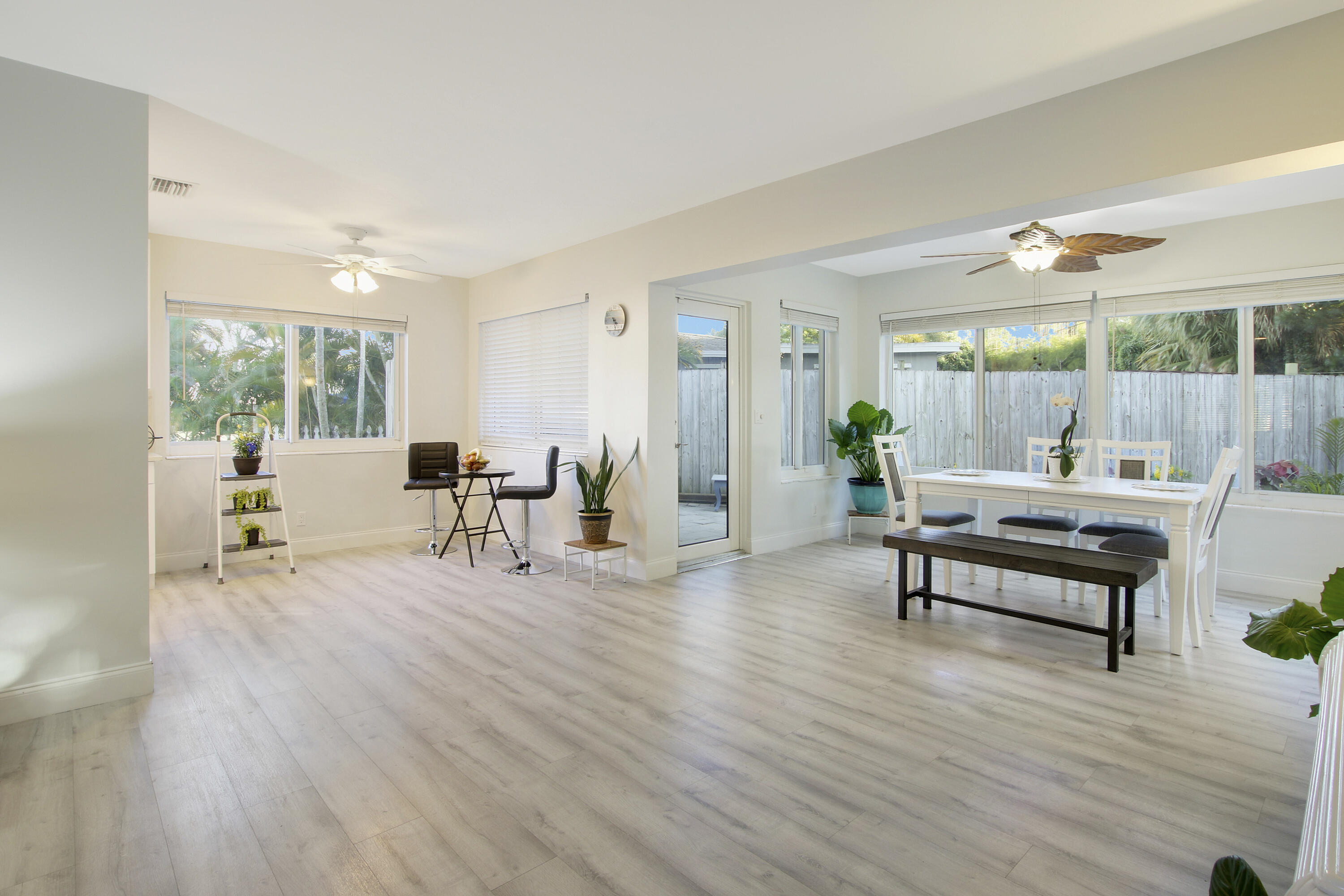 466 Tequesta Drive Property Photo 16