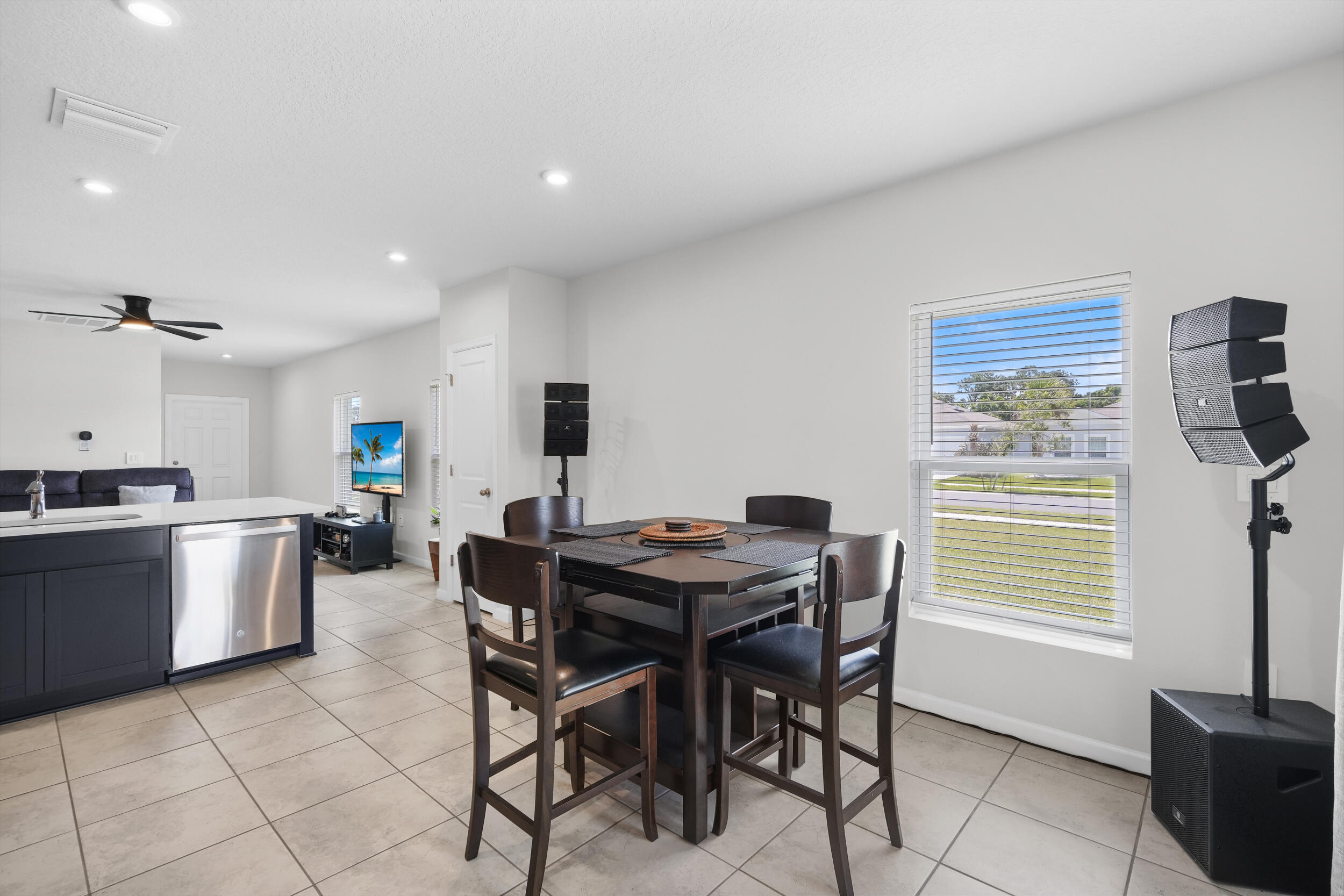 521 Cherimoya Street Property Photo 19