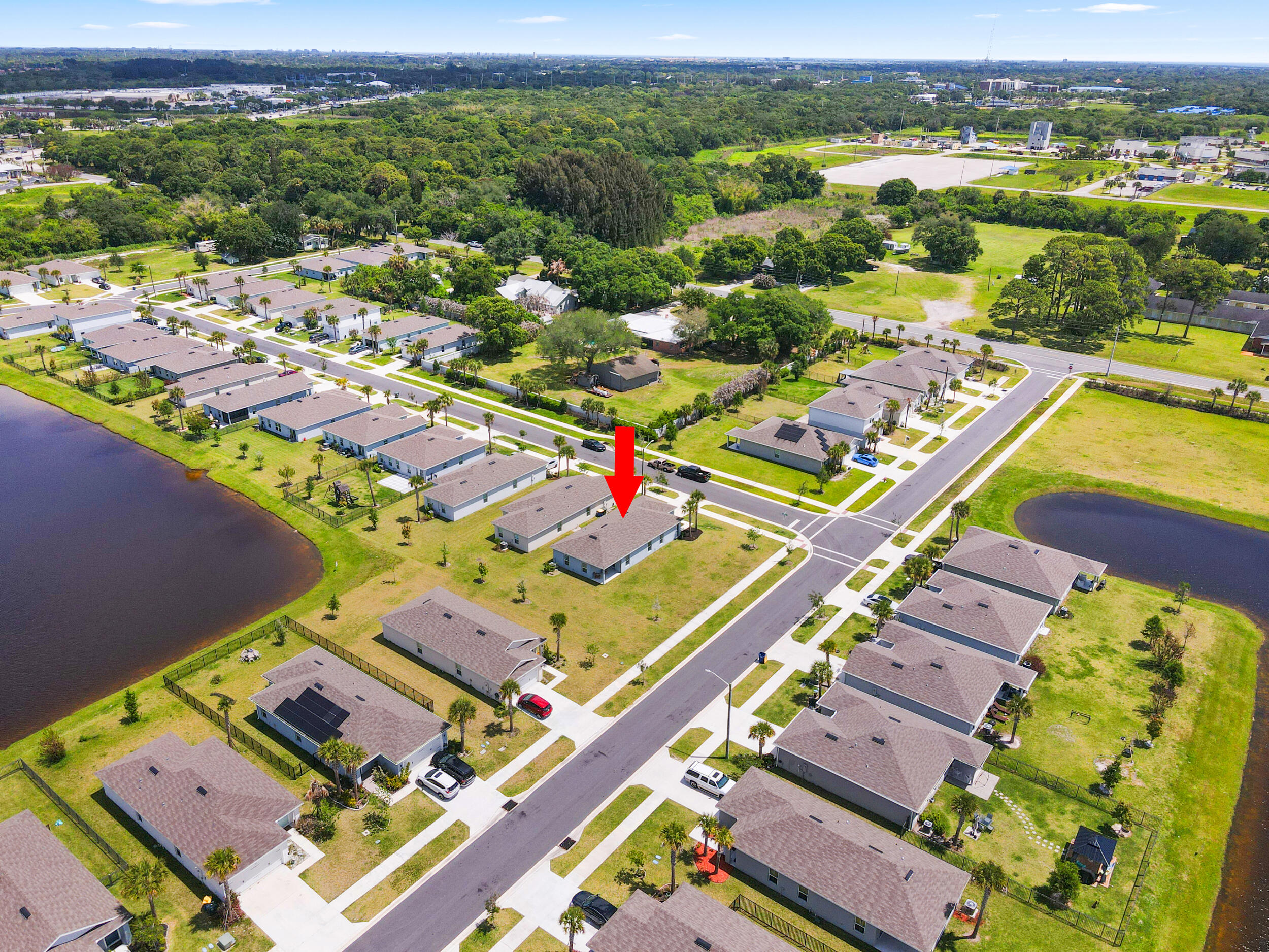 521 Cherimoya Street Property Photo 45
