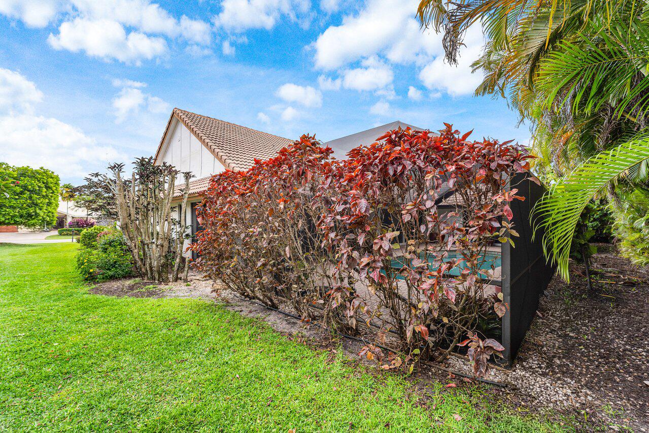 4382 White Cedar Lane Property Photo 42