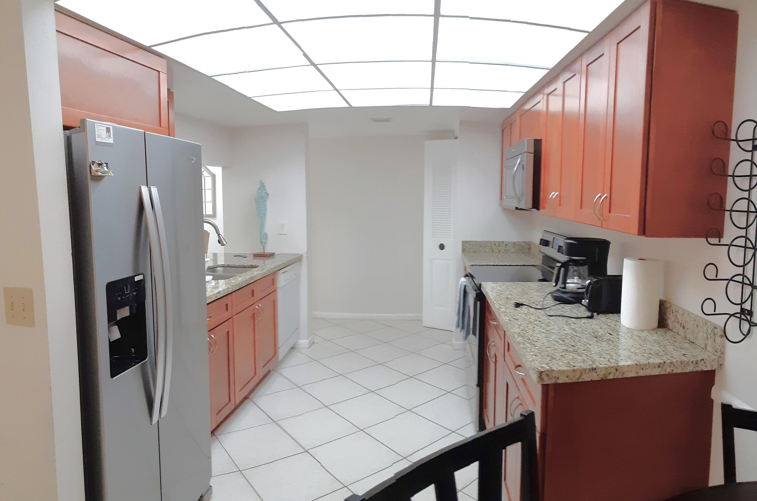 750 Egret Circle 6404 Property Photo 4