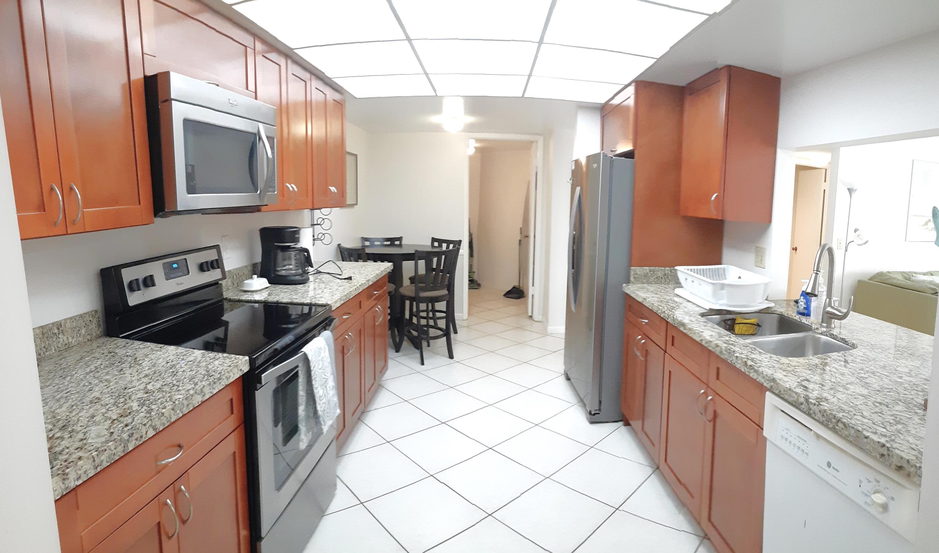 750 Egret Circle 6404 Property Photo 5