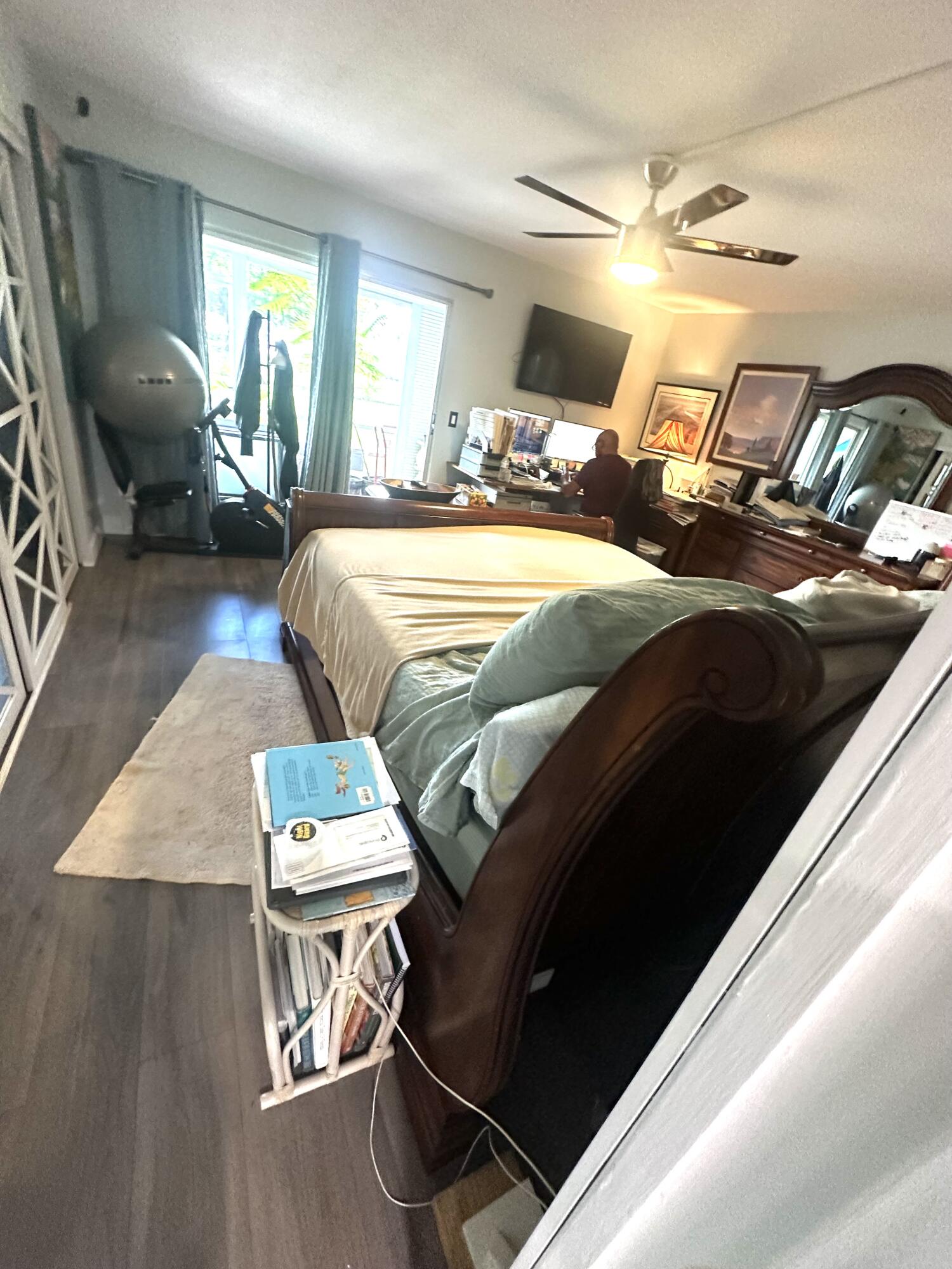 1092 Newport S Property Photo 15