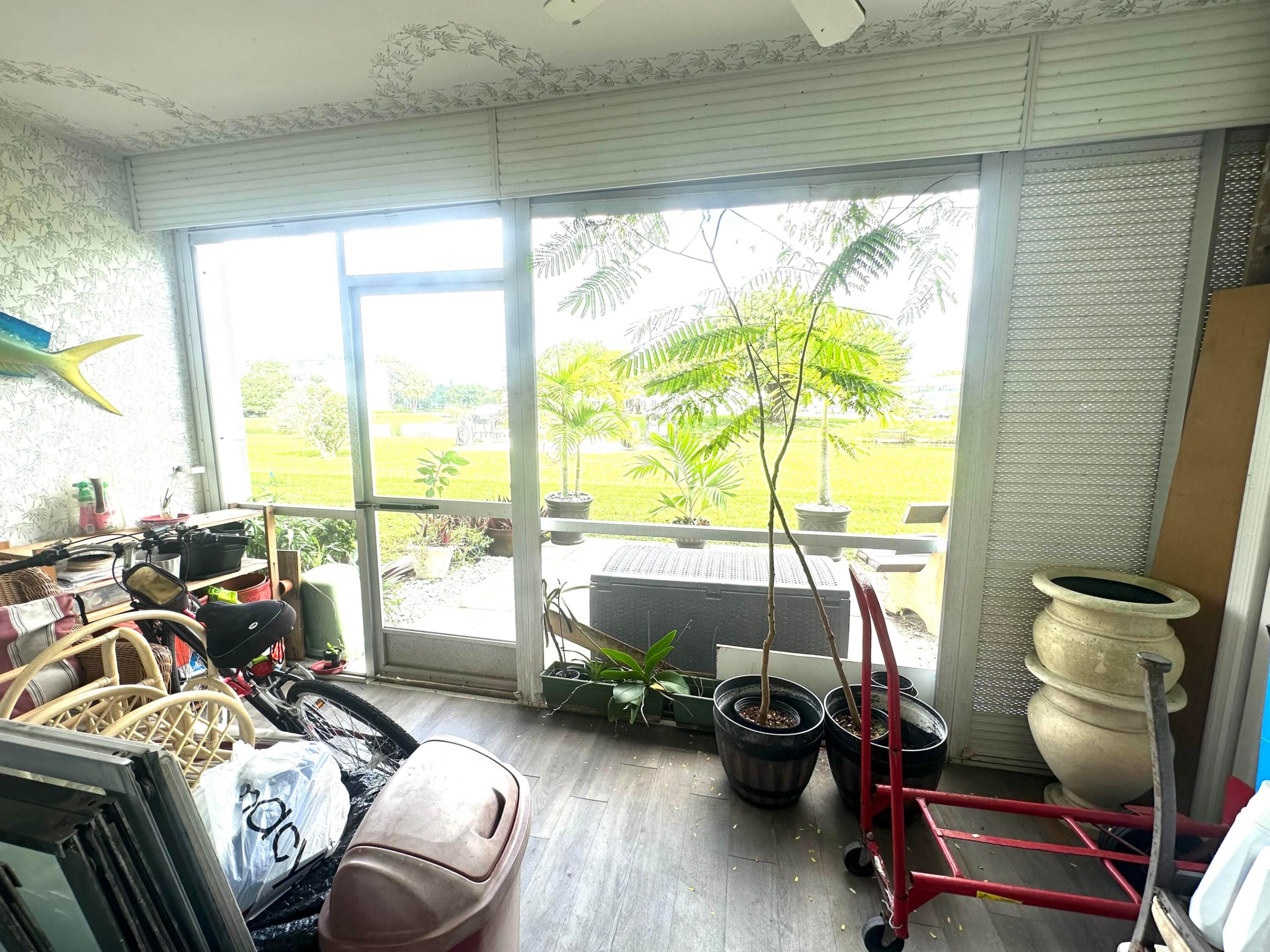 1092 Newport S Property Photo 19