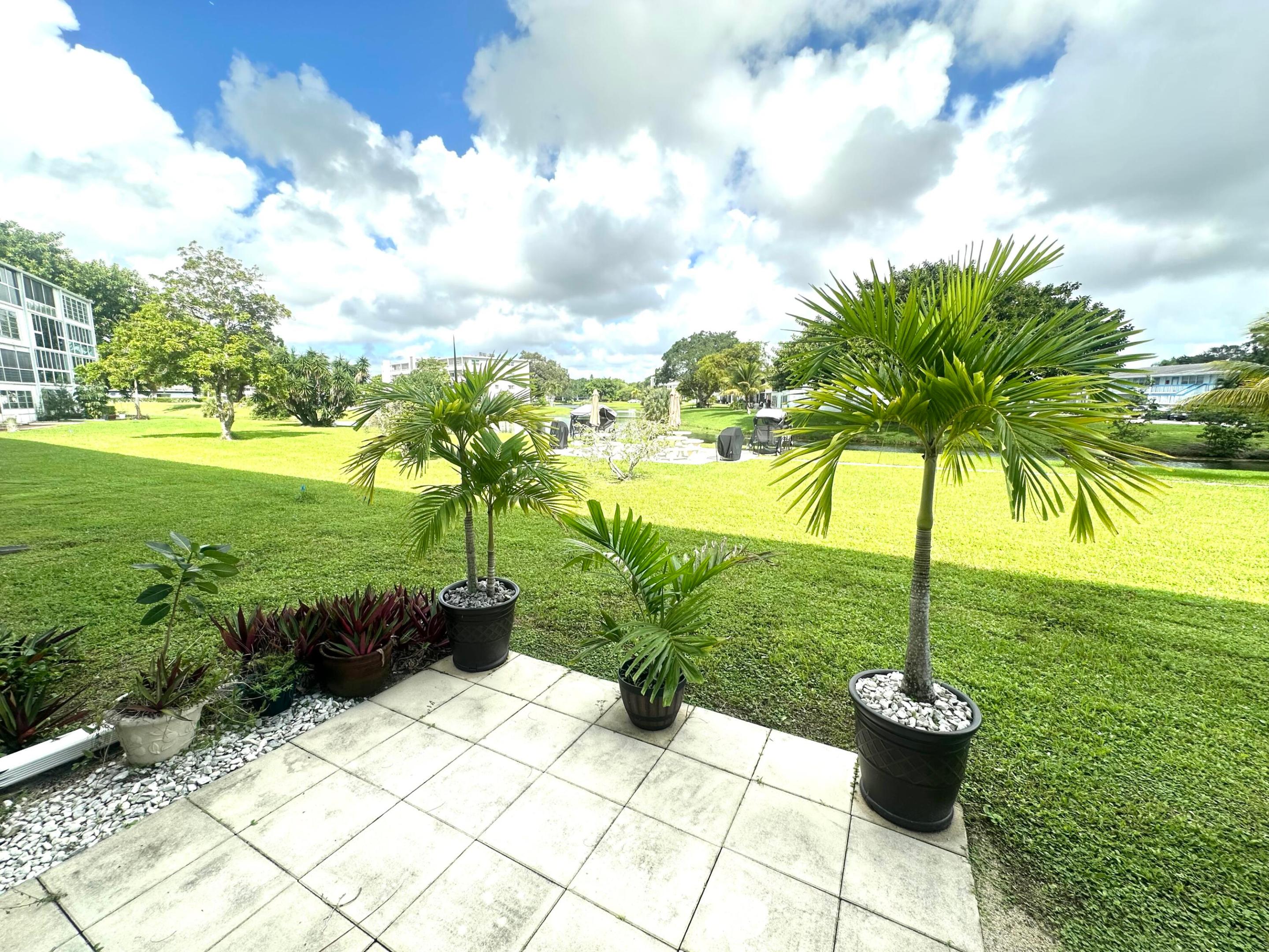 1092 Newport S Property Photo 25