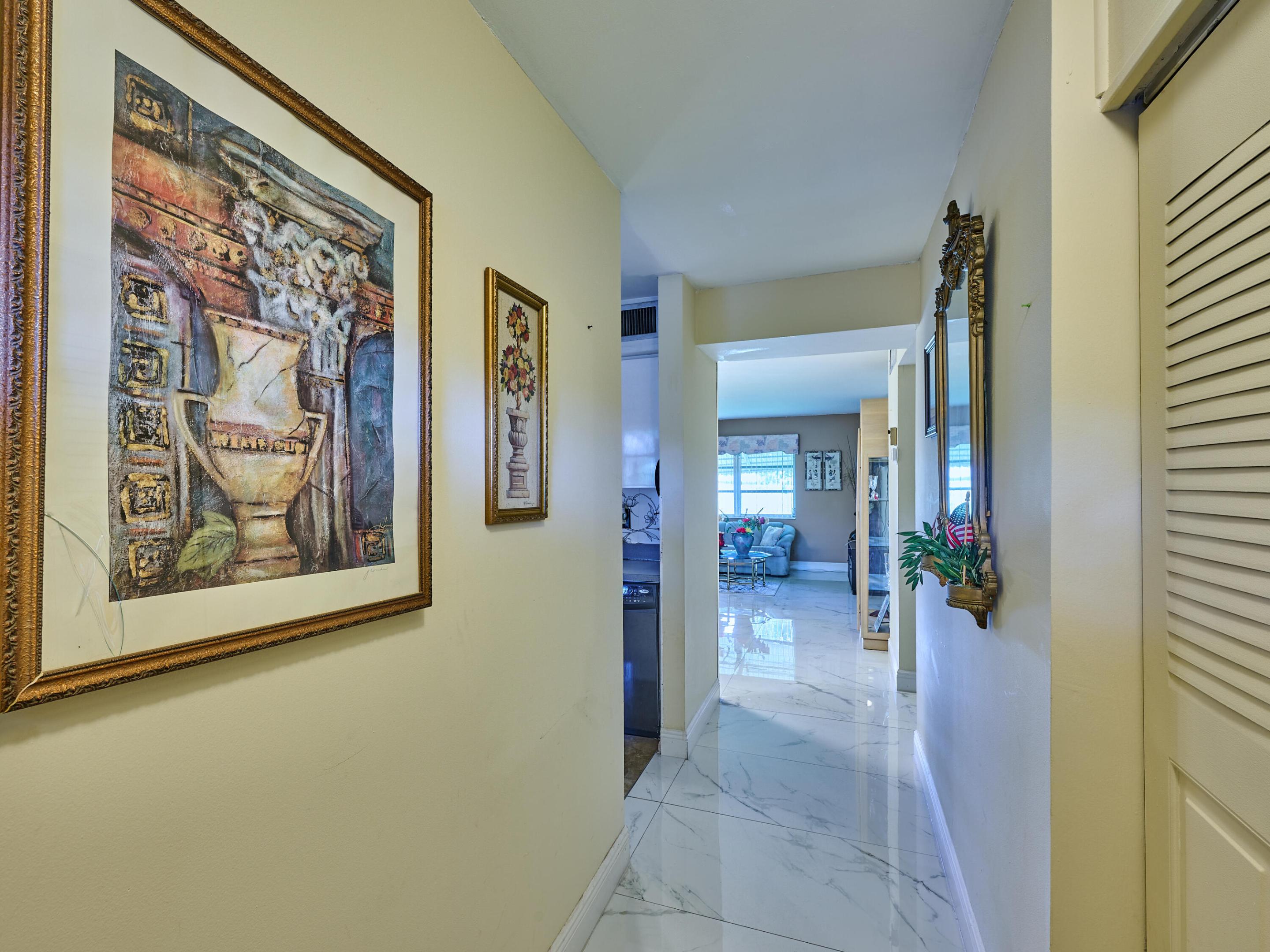 7708 Margate Boulevard 10-3 Property Photo 8